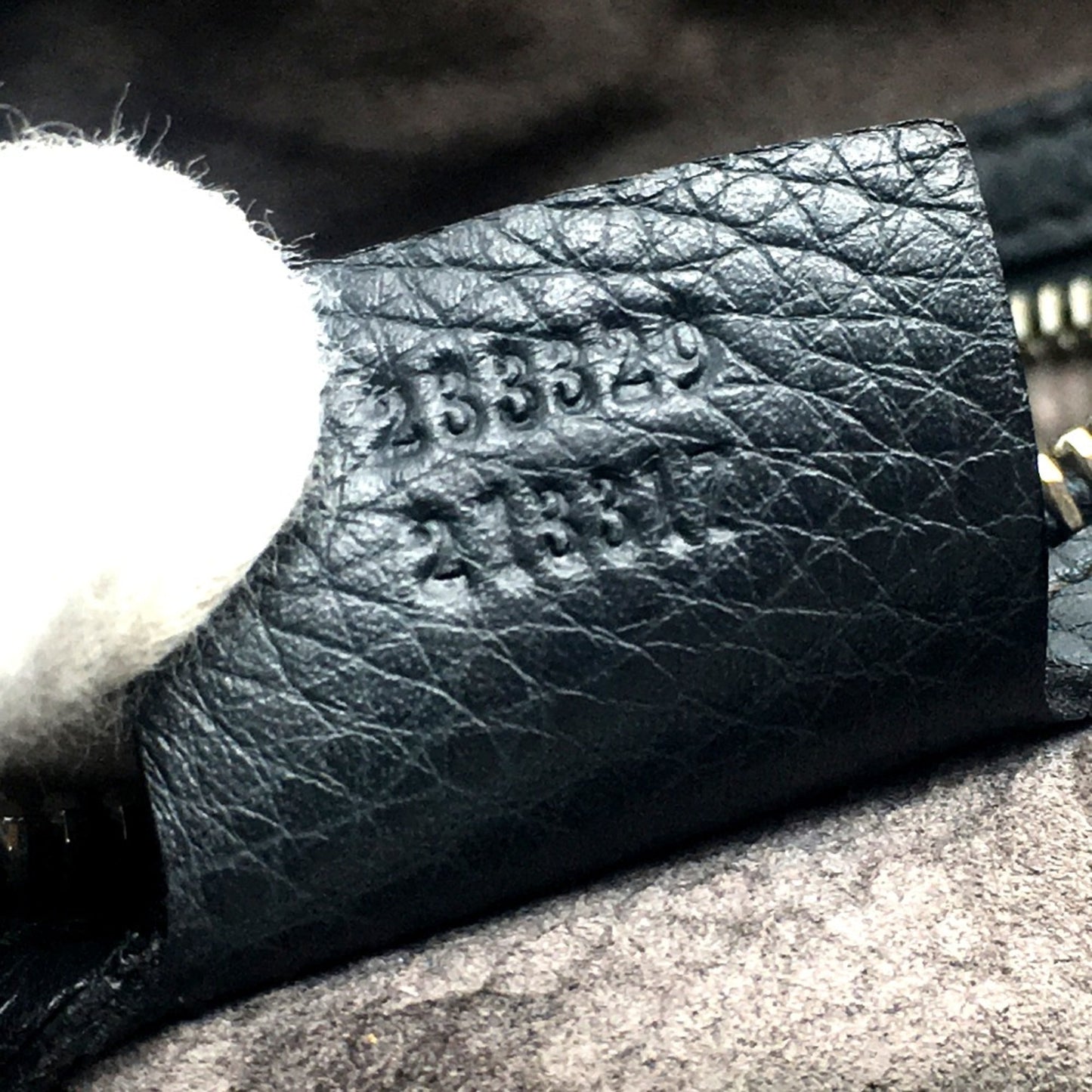 Gucci Gray Leather Shoulder Bag ( )