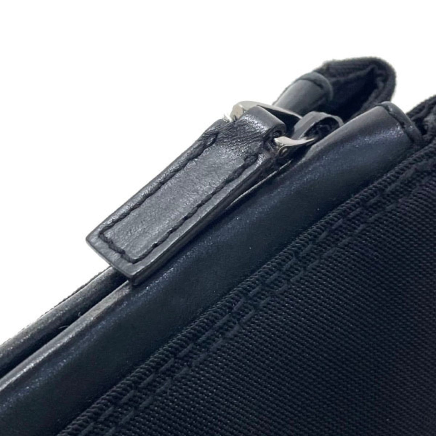Gucci Black Nylon Leather Clutch Bag ( )