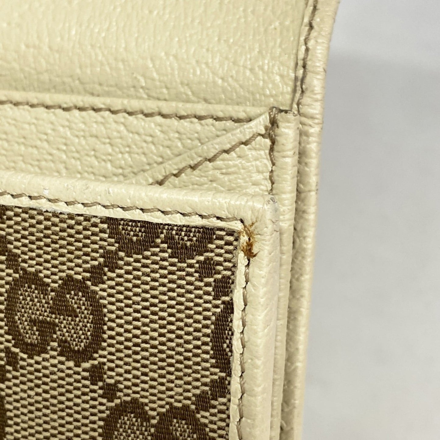 Gucci Brown Canvas Long Wallet (Bi-Fold) ( )