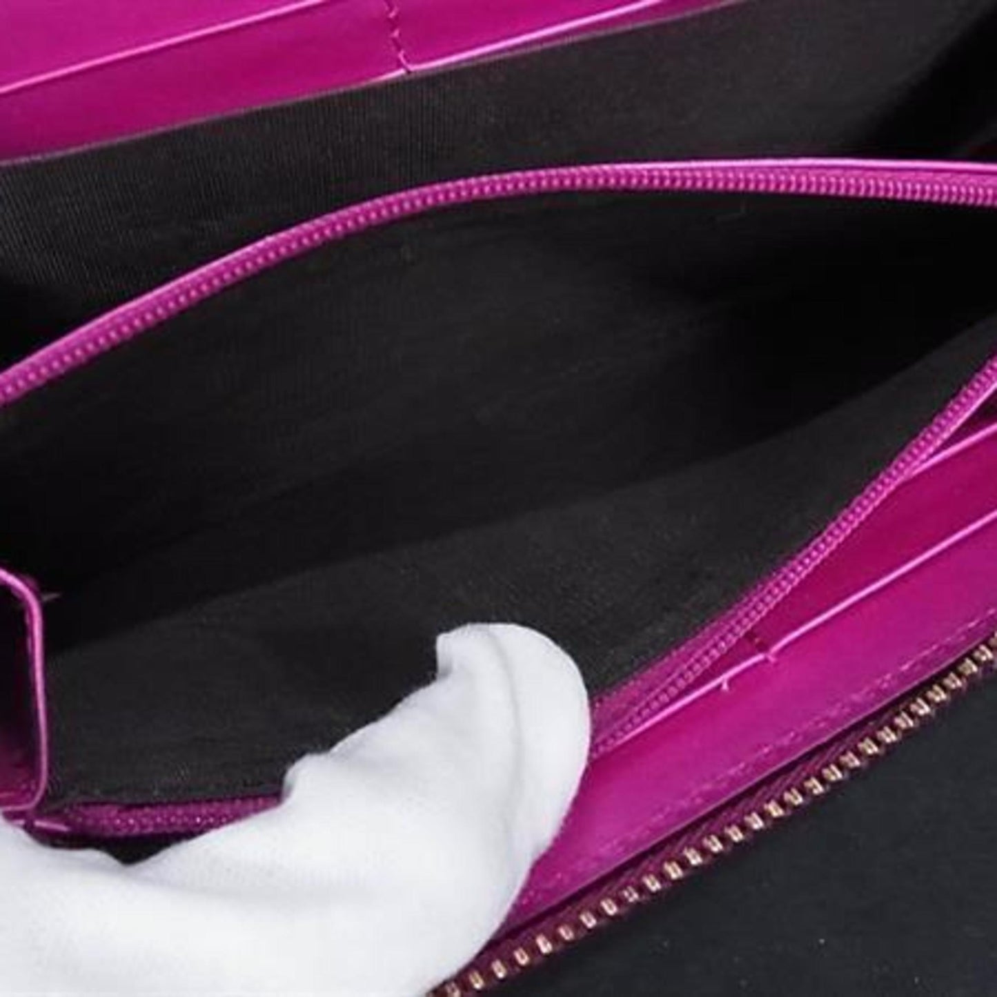 Gucci Pink Purple Patent Leather Long Wallet (Bi-Fold) ( )