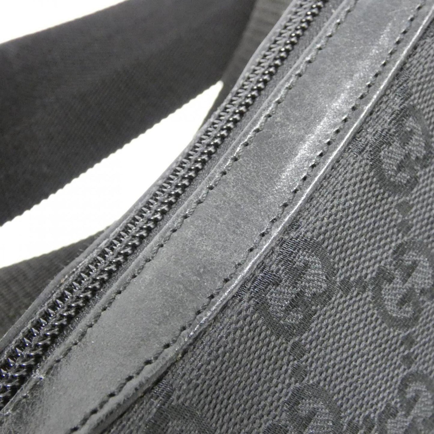 Gucci Gg Canvas Black Gg Canvas Shoulder Bag ( )