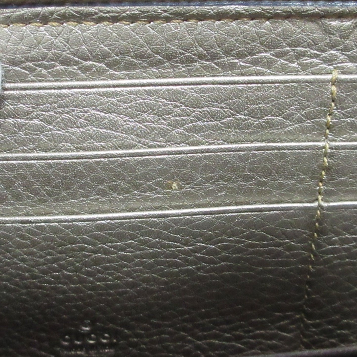 Gucci Gold Long Bill Wallet (Bi-Fold) ( )