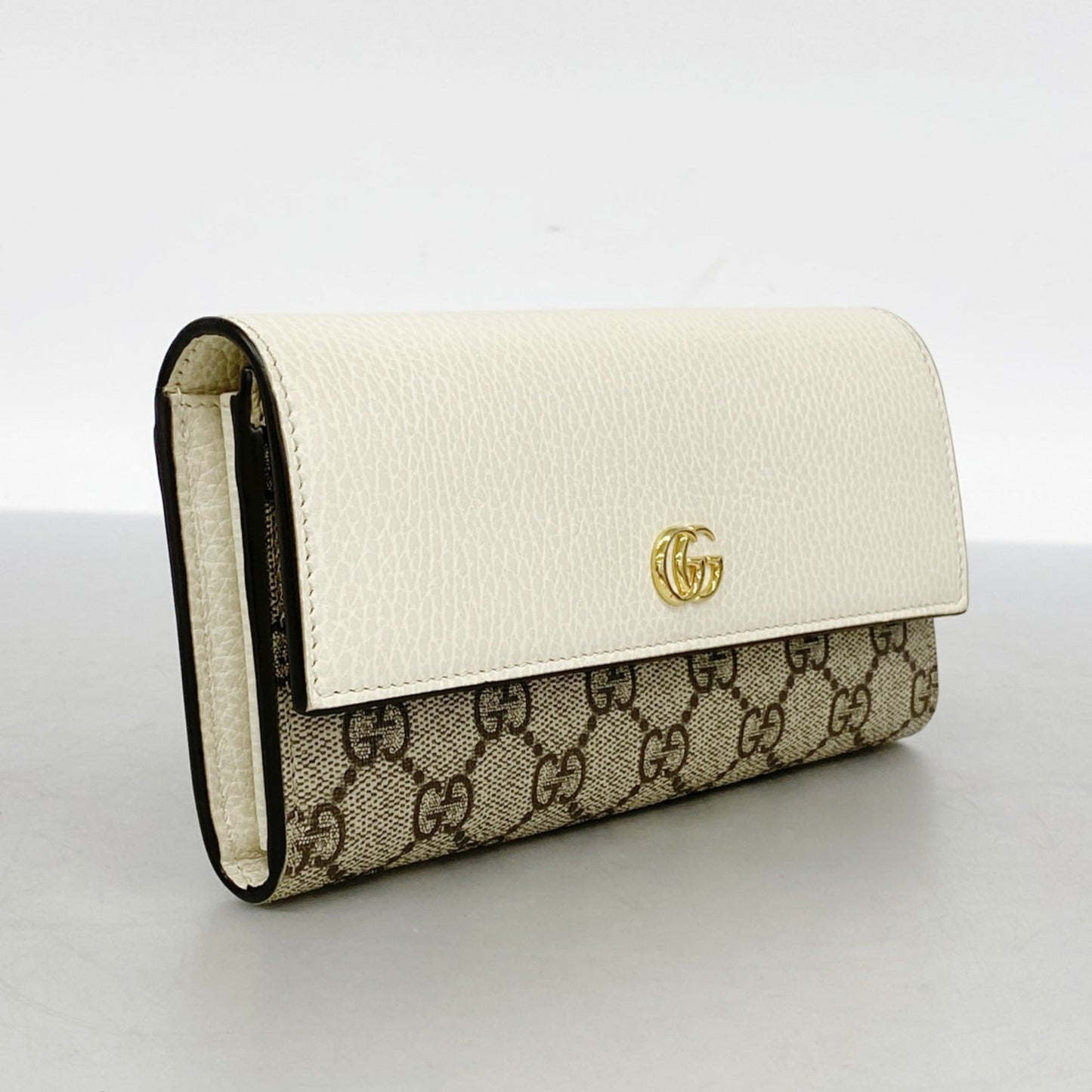 Gucci Beige Ivory Pvc Long Wallet (Bi-Fold) ( )