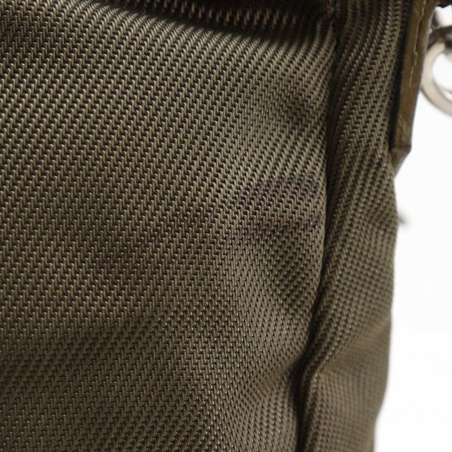 Gucci Khaki Nylon Canvas Shoulder Bag ( )