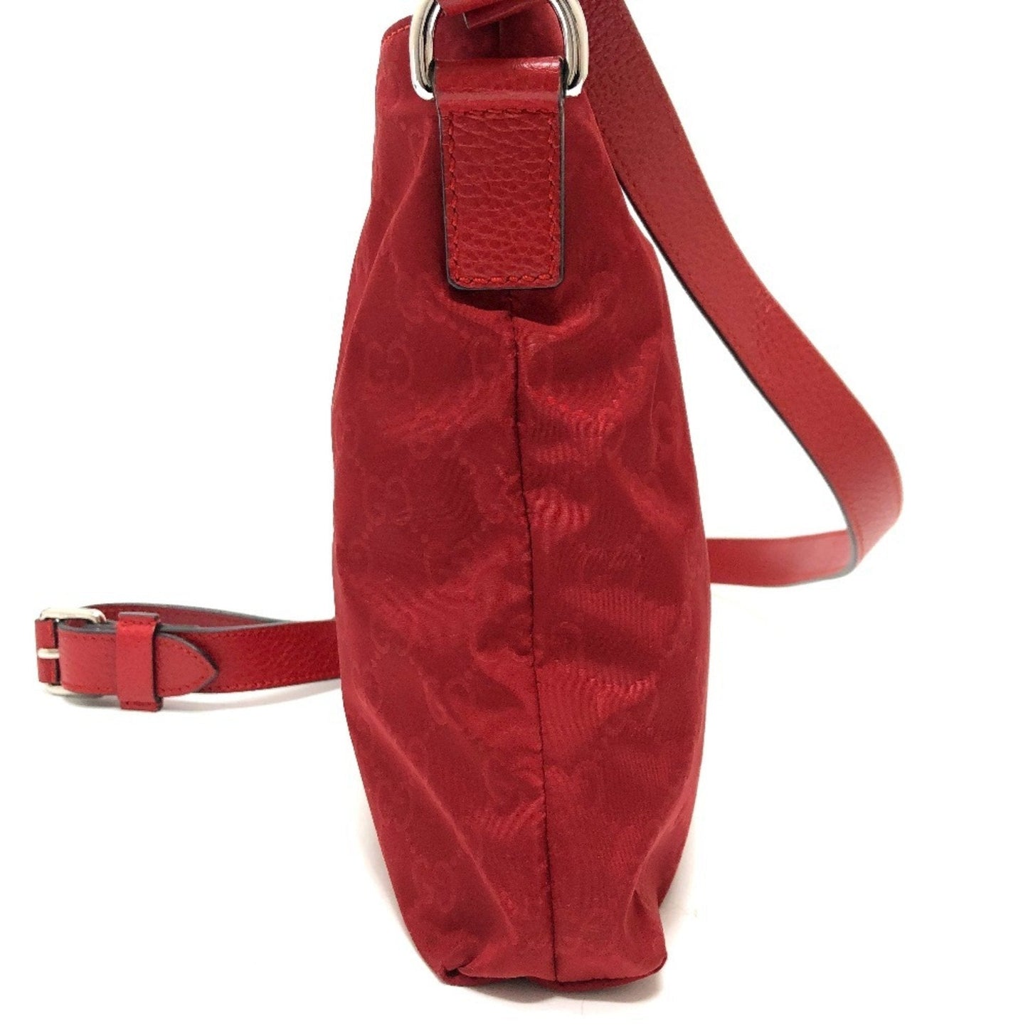 Gucci Red Color Nylon Leather Shoulder Bag ( )