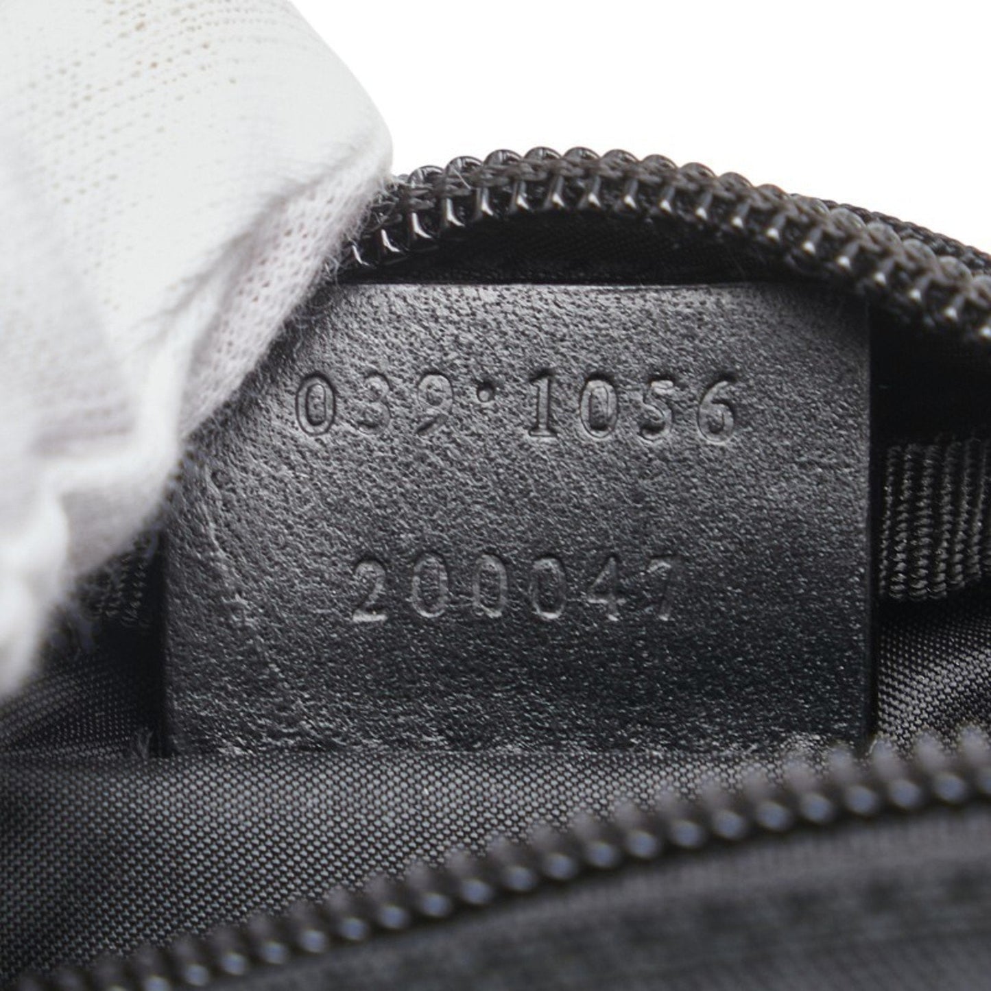 Gucci Black Nylon Leather Pouch ( )