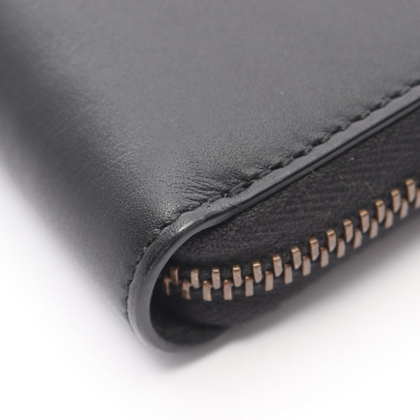 Gucci Black Leather Long Wallet (Bi-Fold) ( )