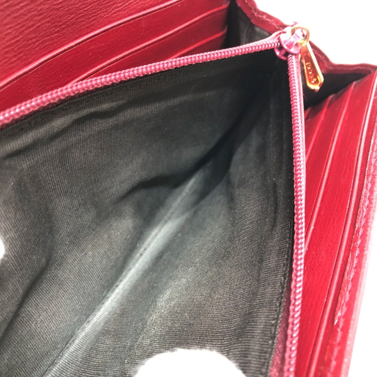 Gucci Red Leather Wallet (Bi-Fold) ( )