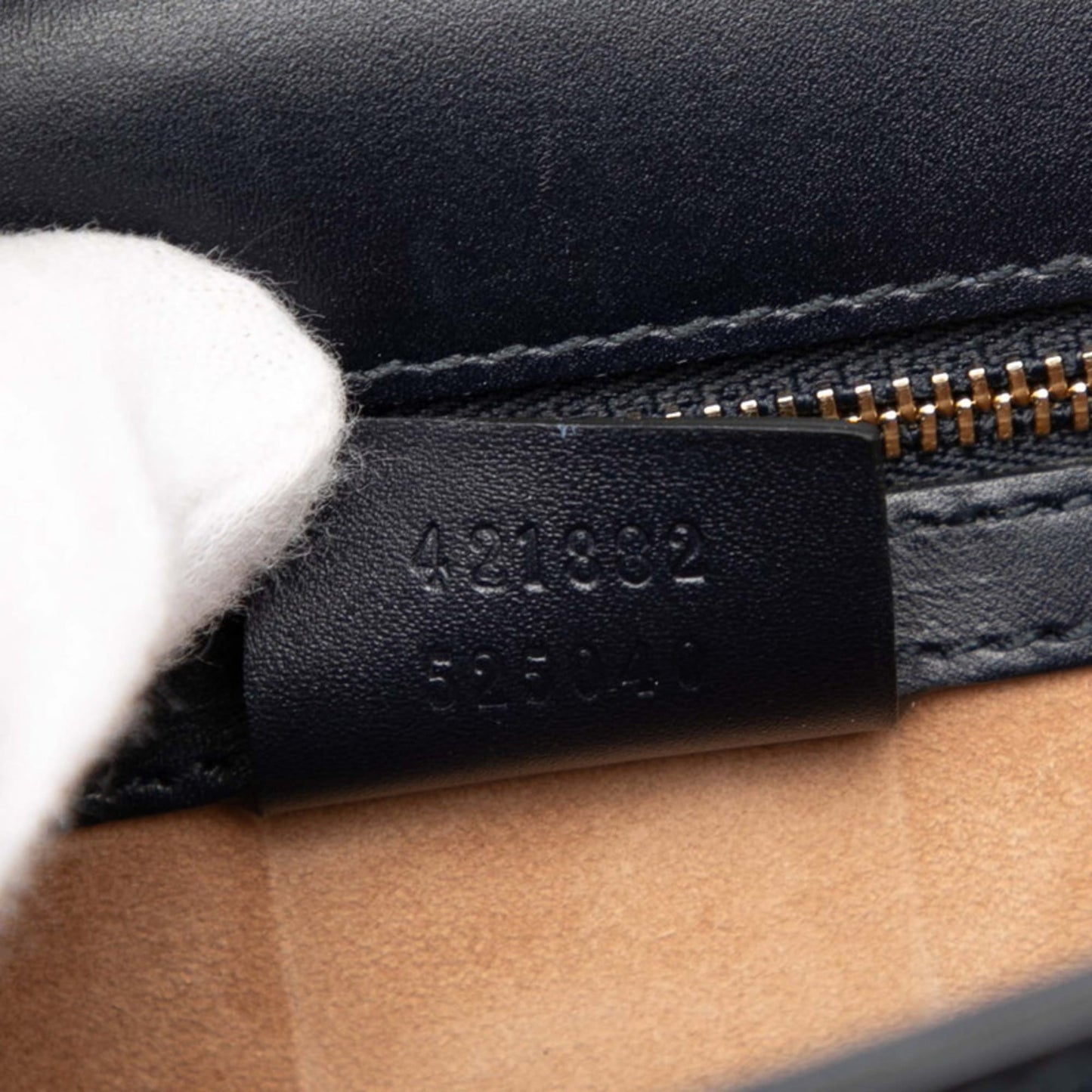 Gucci Navy Leather Shoulder Bag ( )