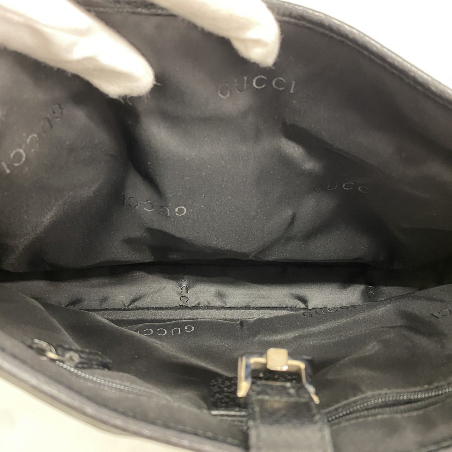 Gucci Black Nylon Shoulder Bag ( )