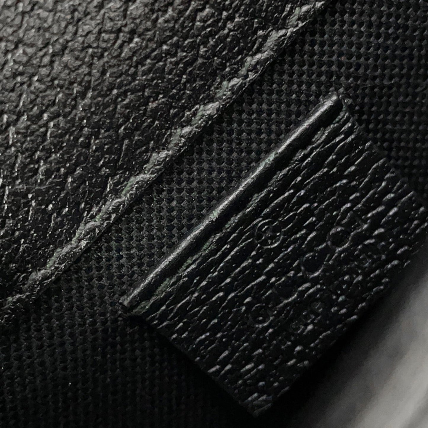 Gucci Black Multi-Color Pvc Sling Bag ( )