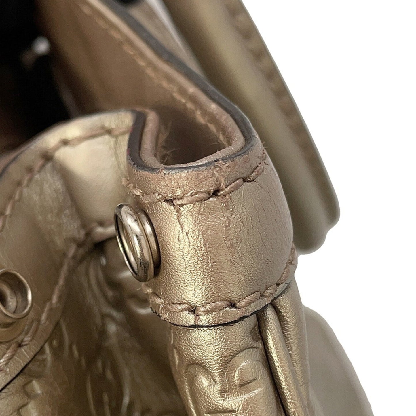 Gucci Sukey Beige Gold Leather Handbag ( )