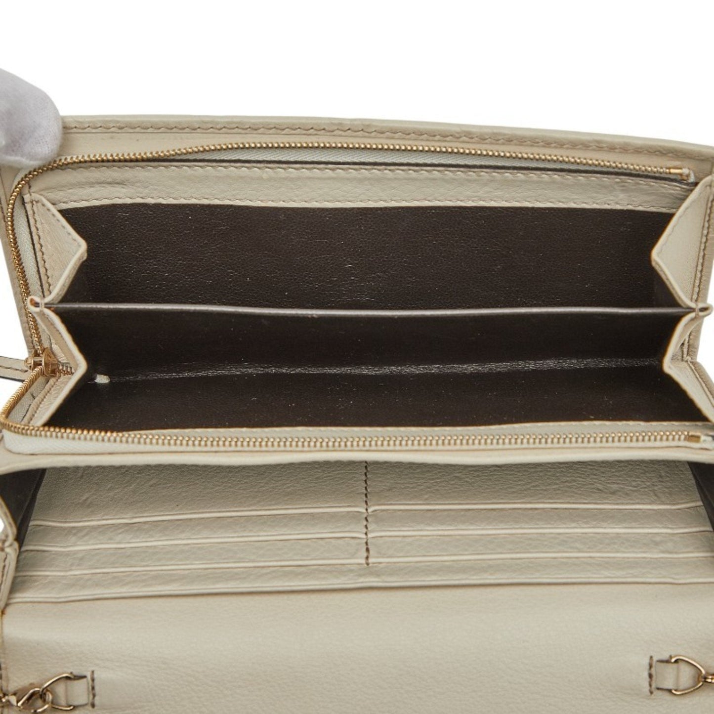 Gucci White Leather Chain/Shoulder Wallet ( )
