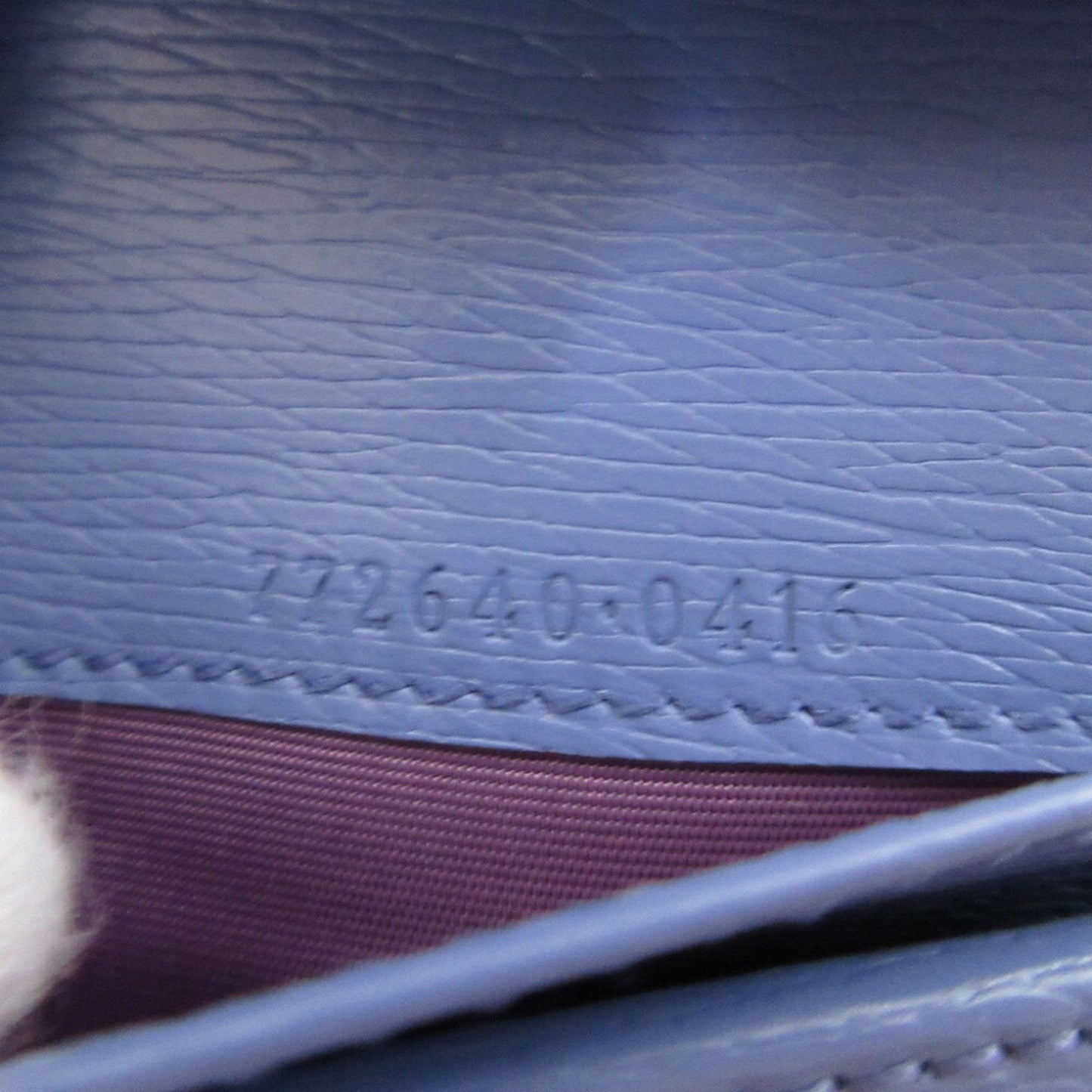 Gucci Purple Leather Middle Wallet (Bi-Fold) ( )
