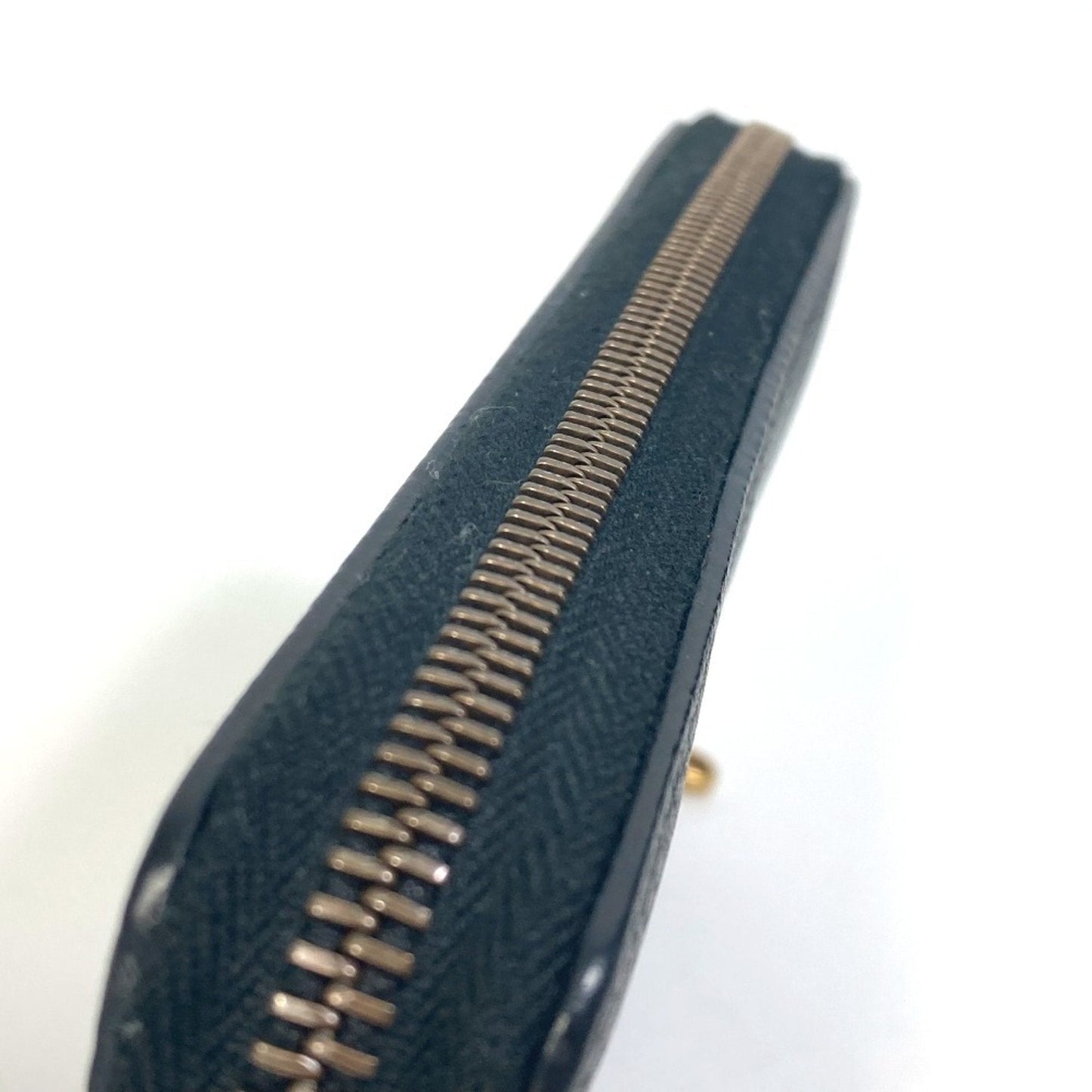 Gucci Black Leather Long Wallet (Bi-Fold) ( )
