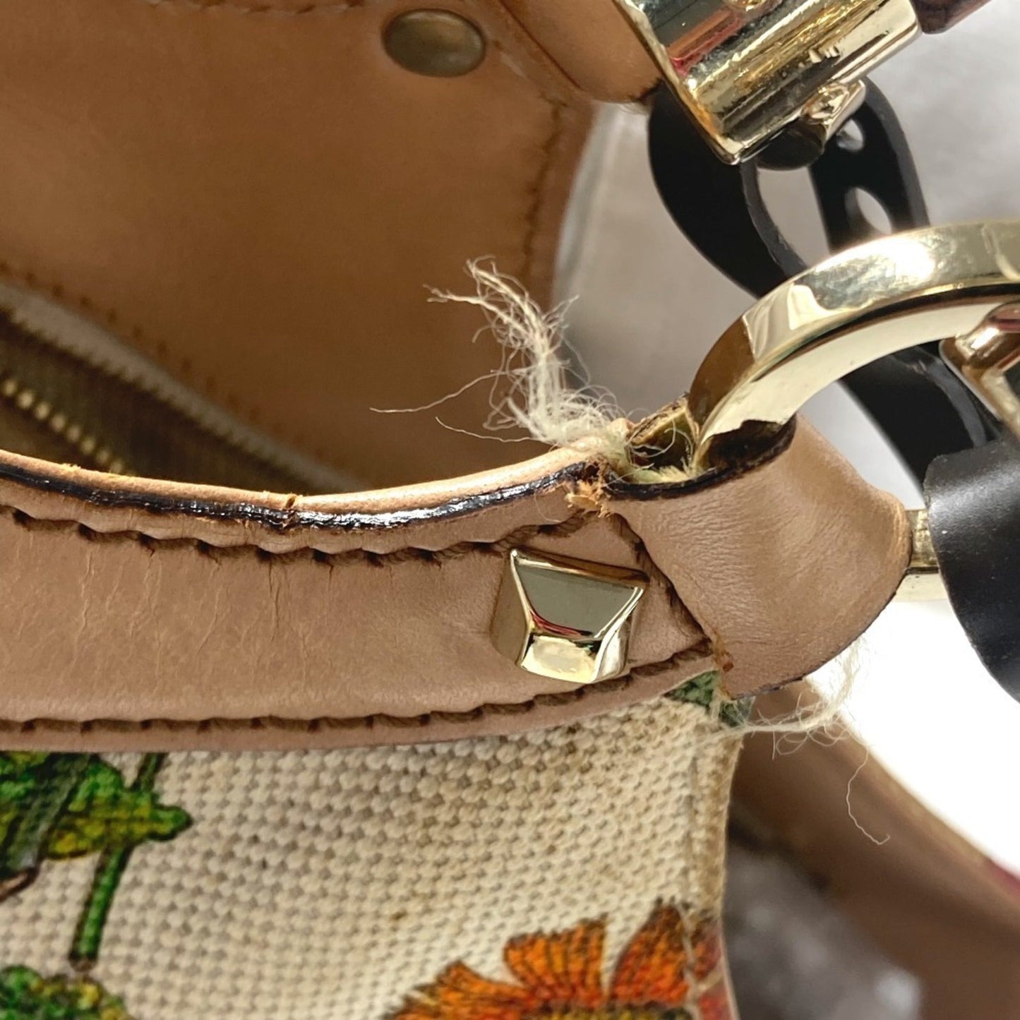 Gucci Multi-Color Canvas Handbag Tote Bag ( )