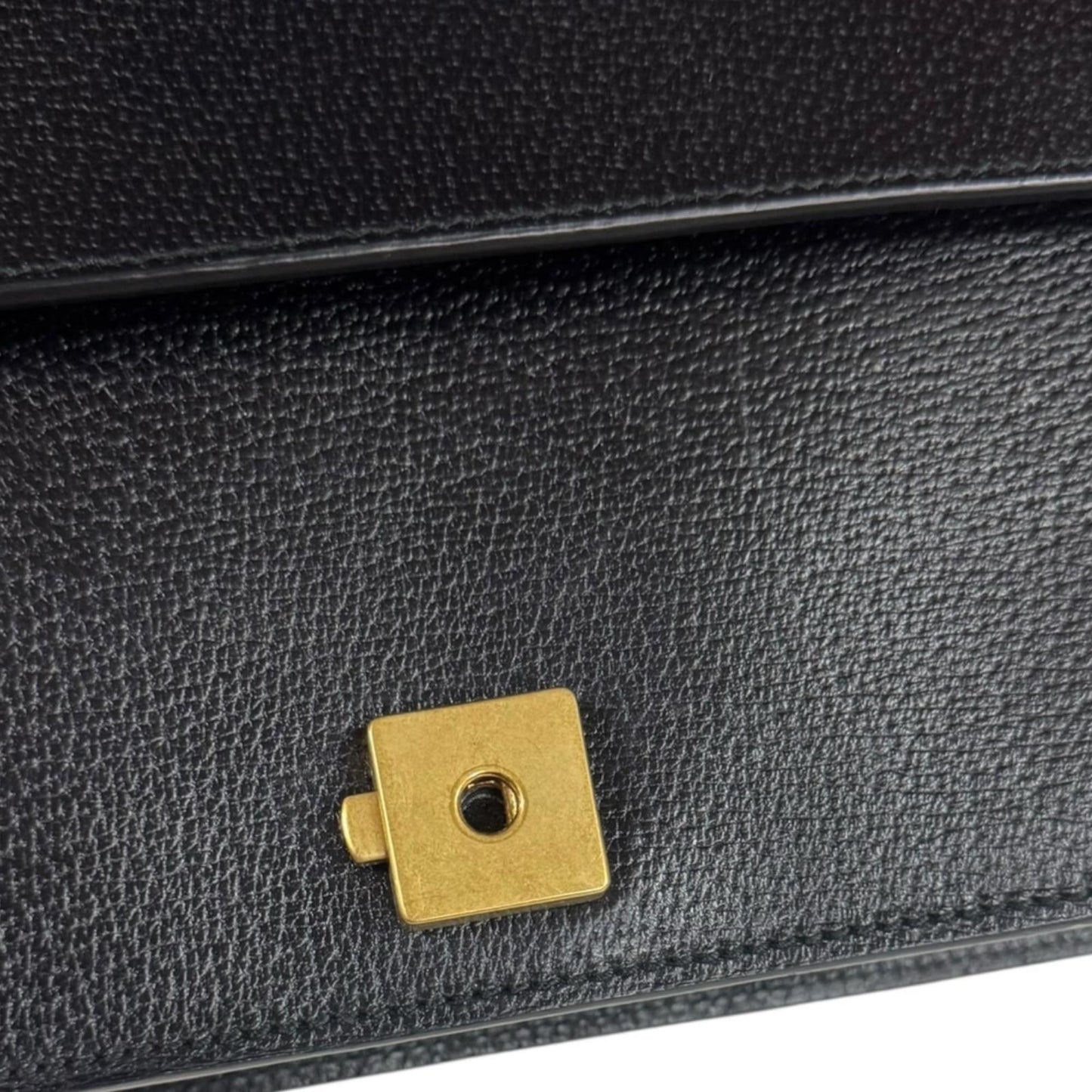 Gucci Black Leather Shoulder Bag ( )