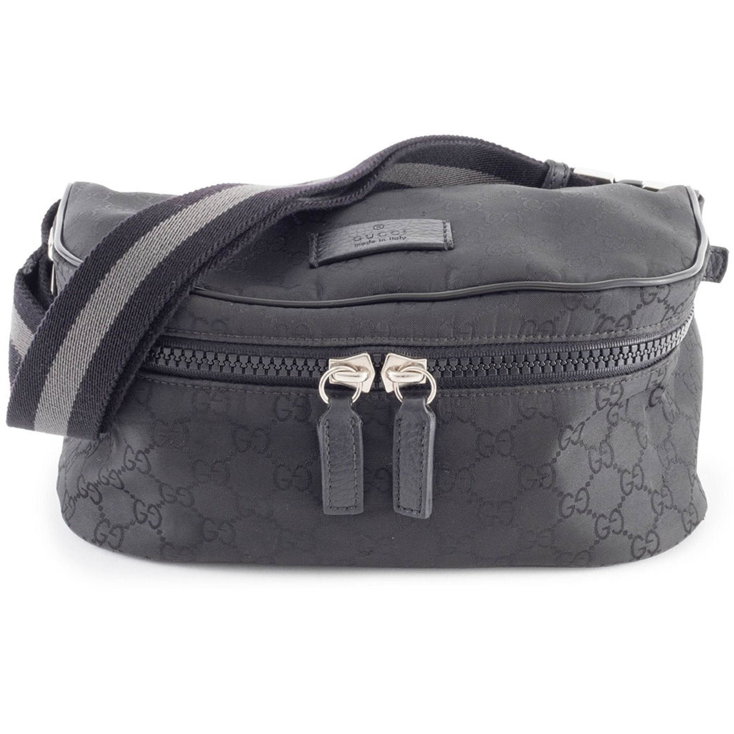 Gucci Black Nylon Pochette Shoulder Bag Sling Bag ( )