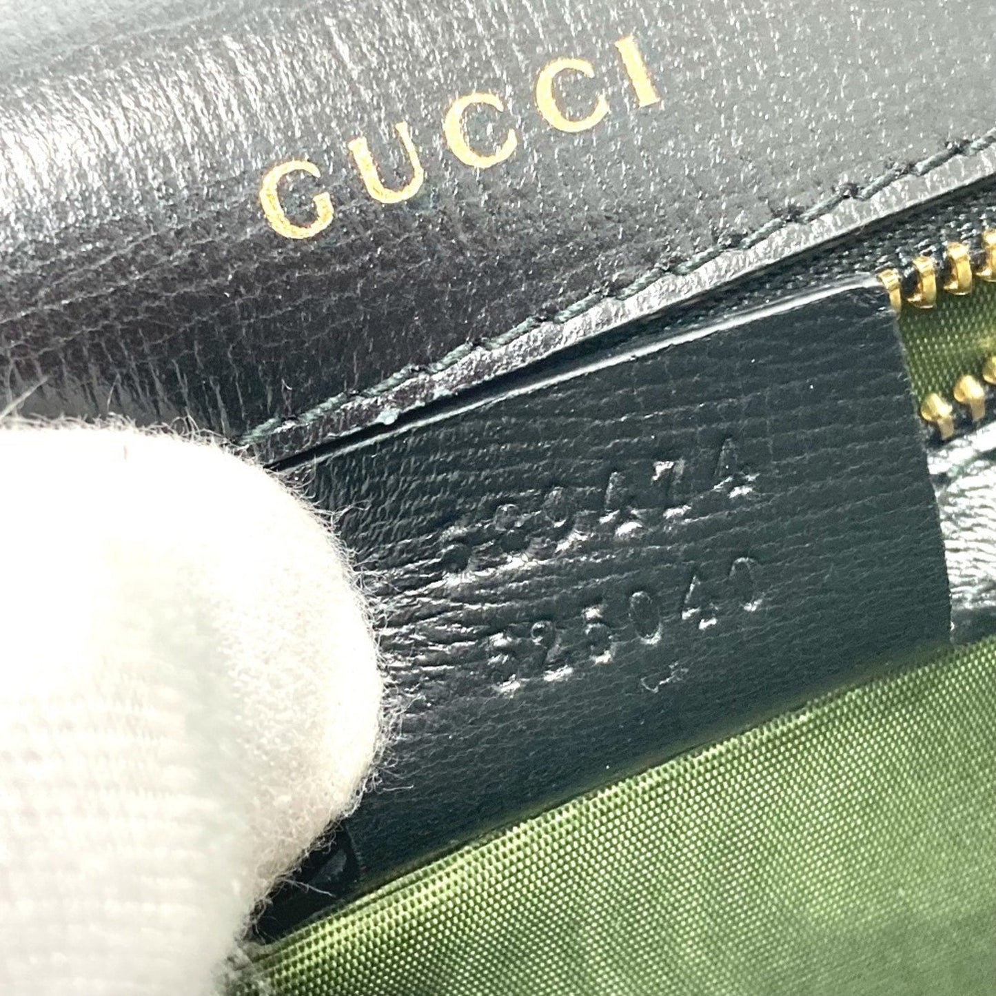 Gucci Black Leather Shoulder Bag ( )