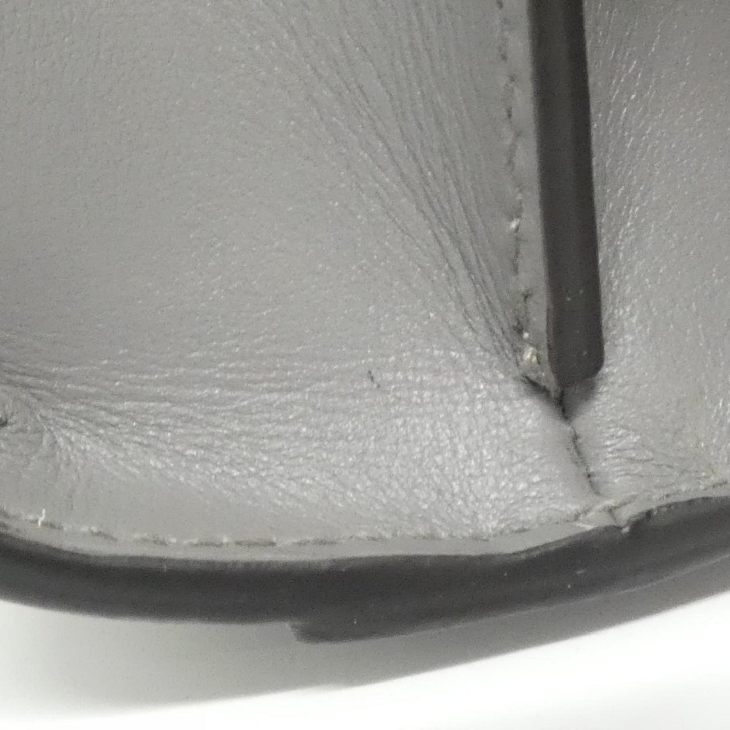 Gucci Gray Leather Shoulder Bag ( )