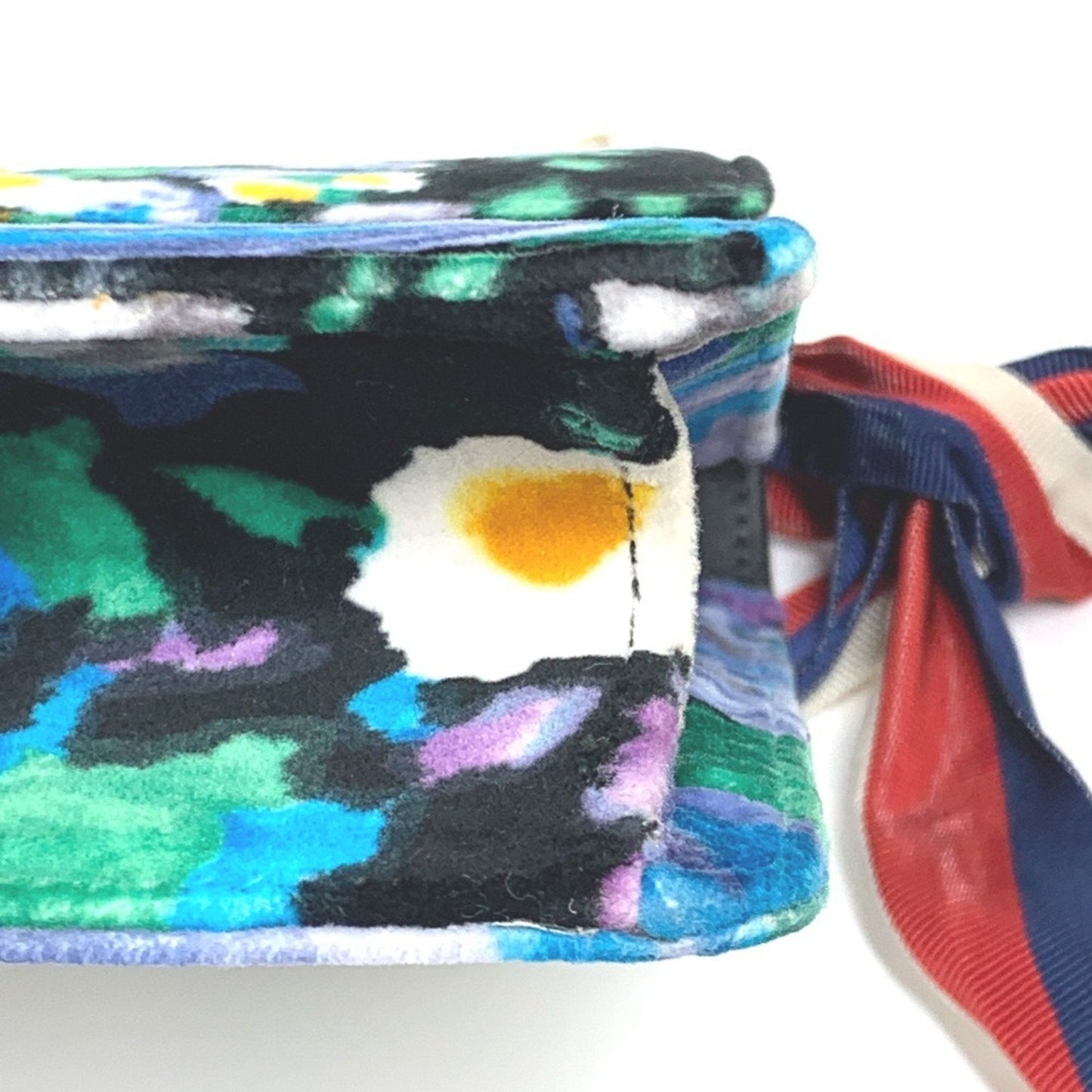 Gucci Multi-Color Leather Shoulder Bag ( )