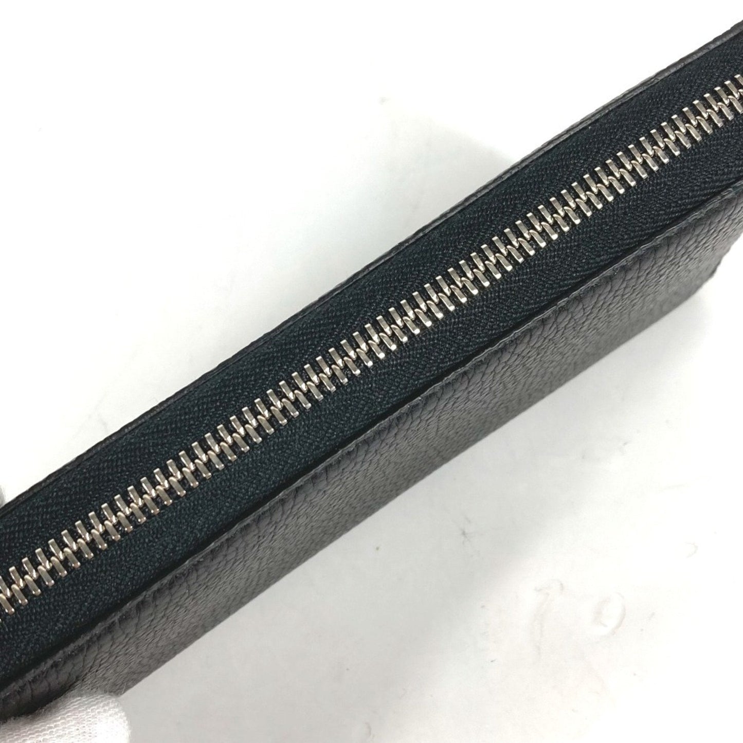Gucci Black Leather Long Wallet (Bi-Fold) ( )
