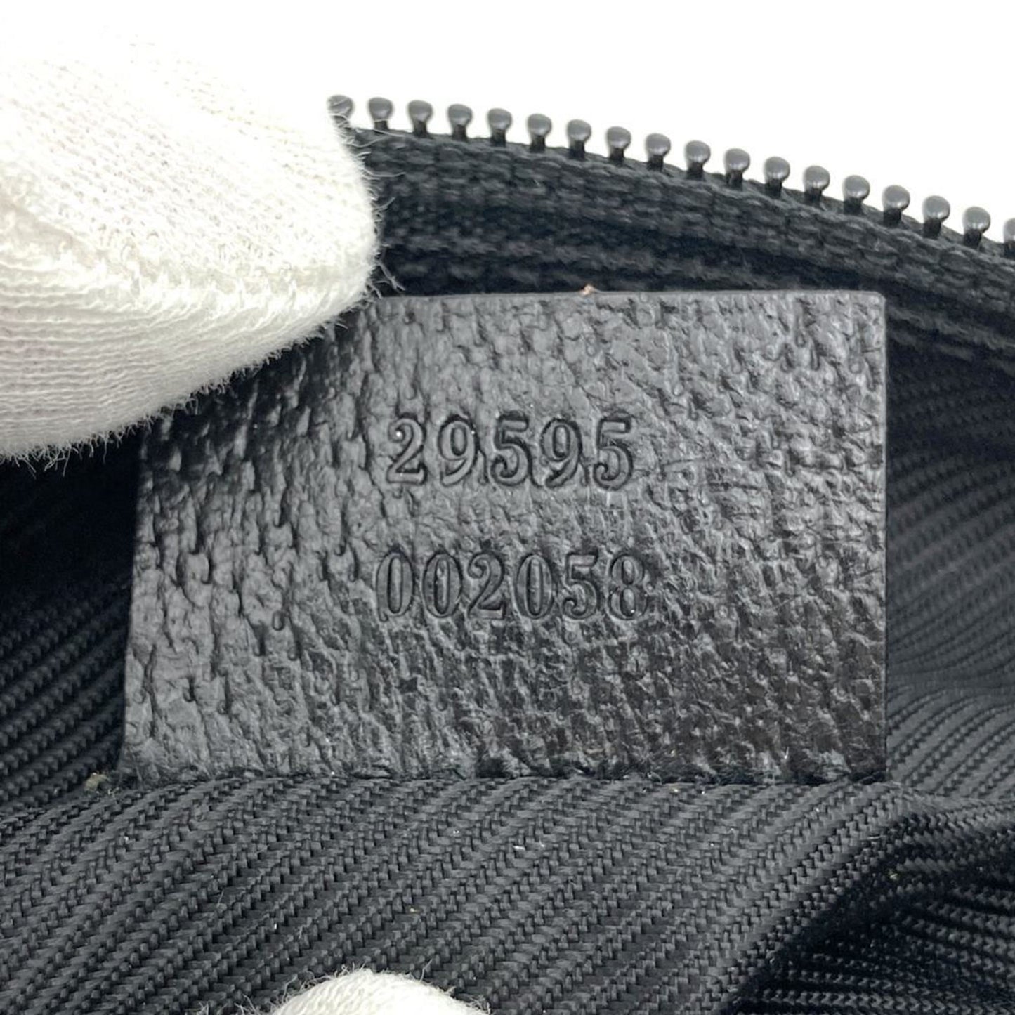 Gucci Black Gg Canvas Pouch ( )