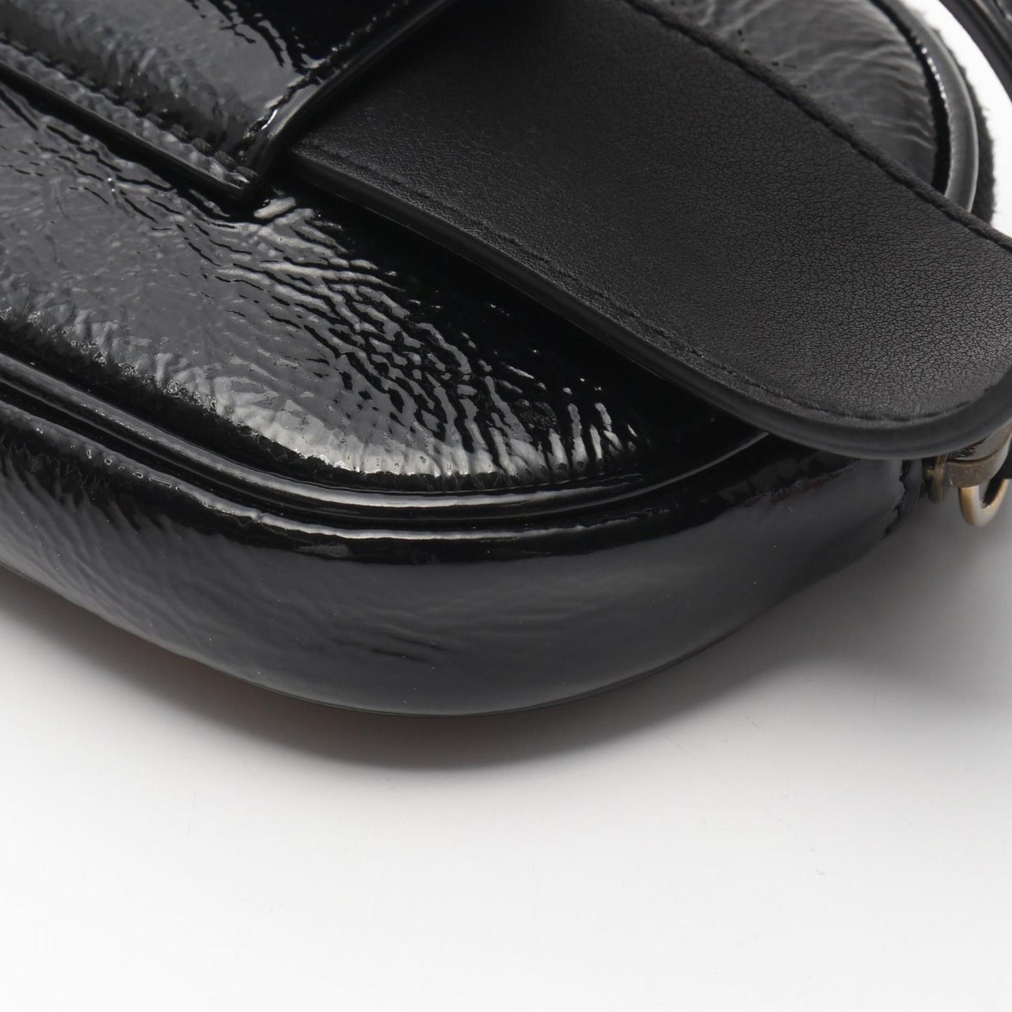 Gucci Black Patent Leather Fanny Pack Sling Bag ( )