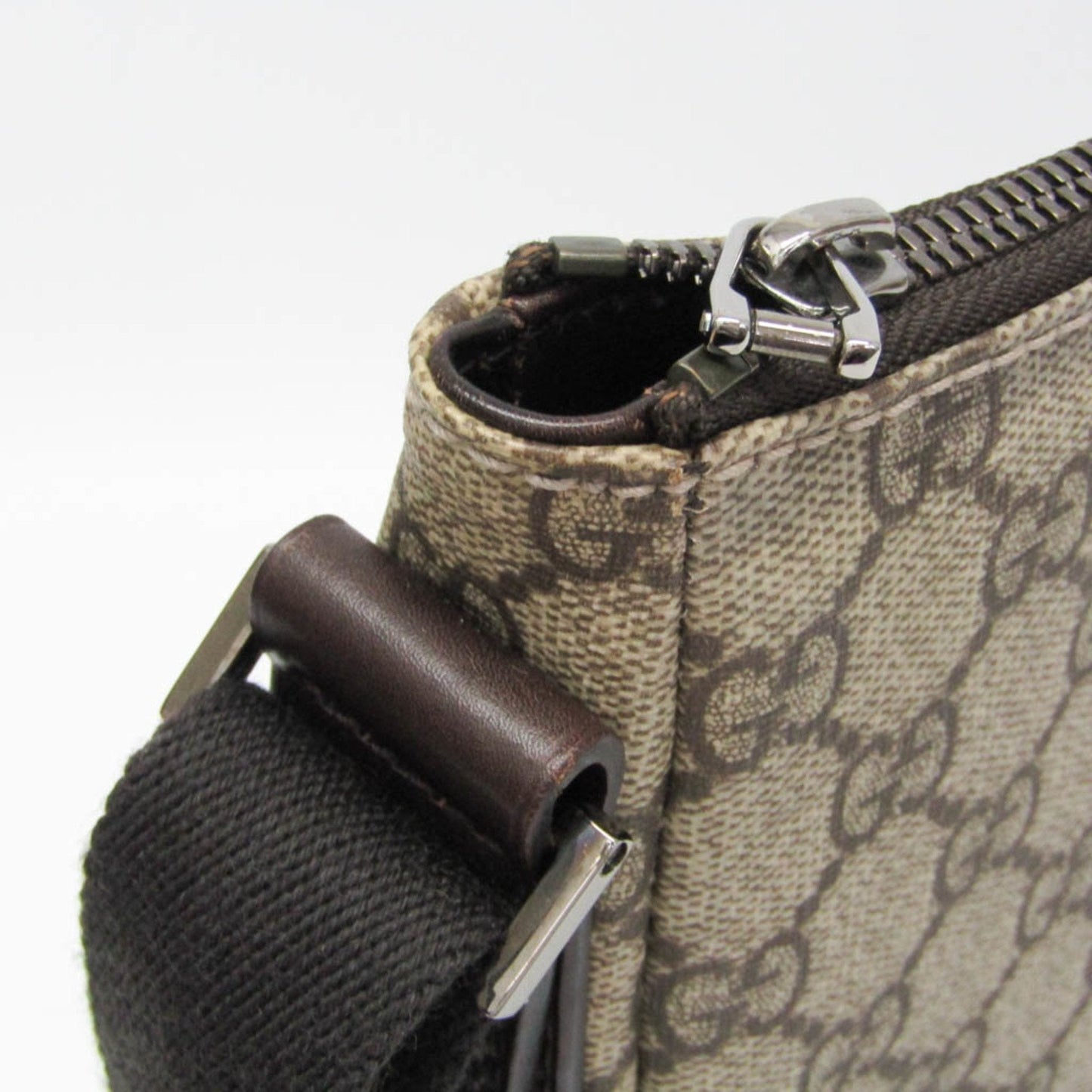 Gucci Beige Brown Gg Supreme Shoulder Bag ( )