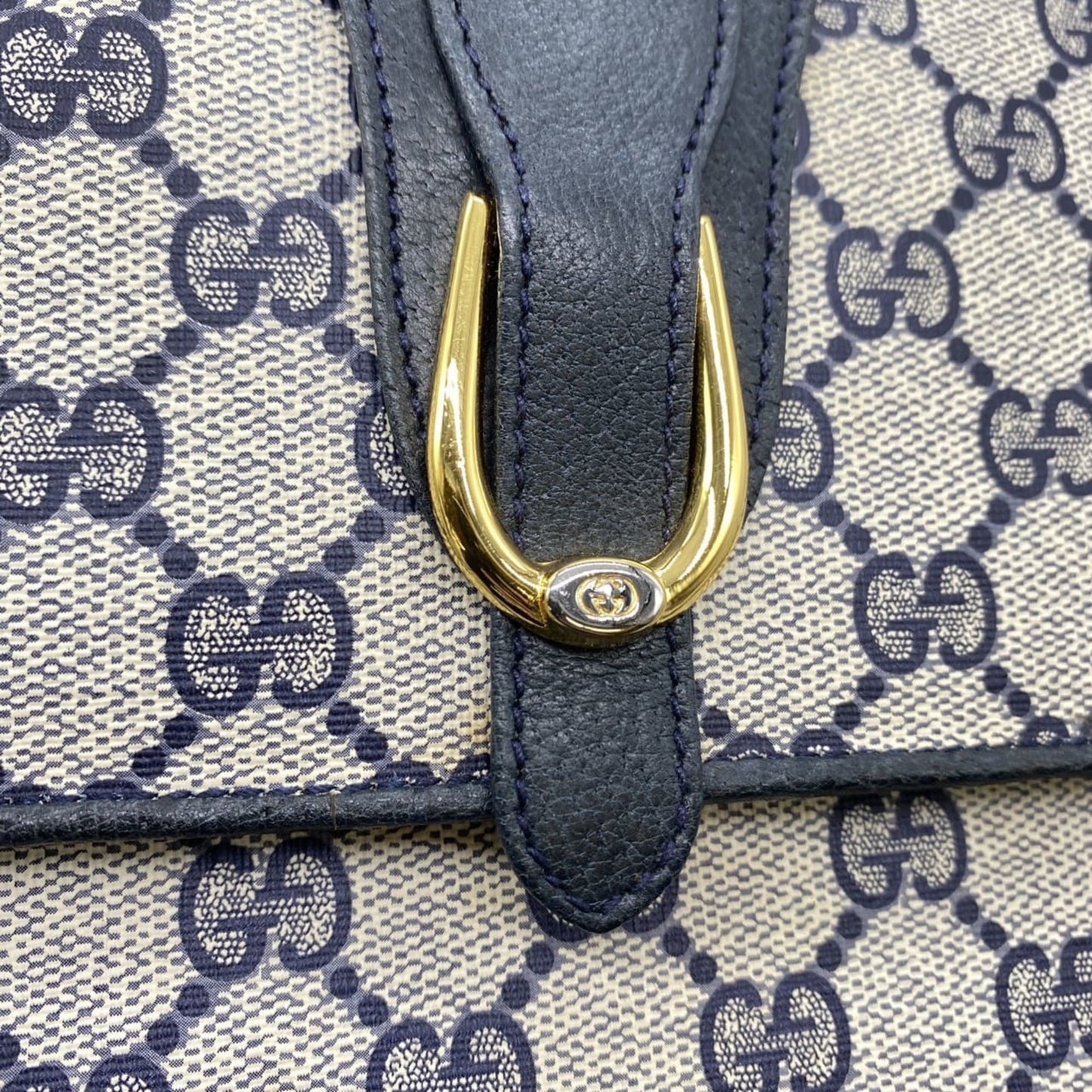 Gucci Navy Gg Supreme Shoulder Bag ( )