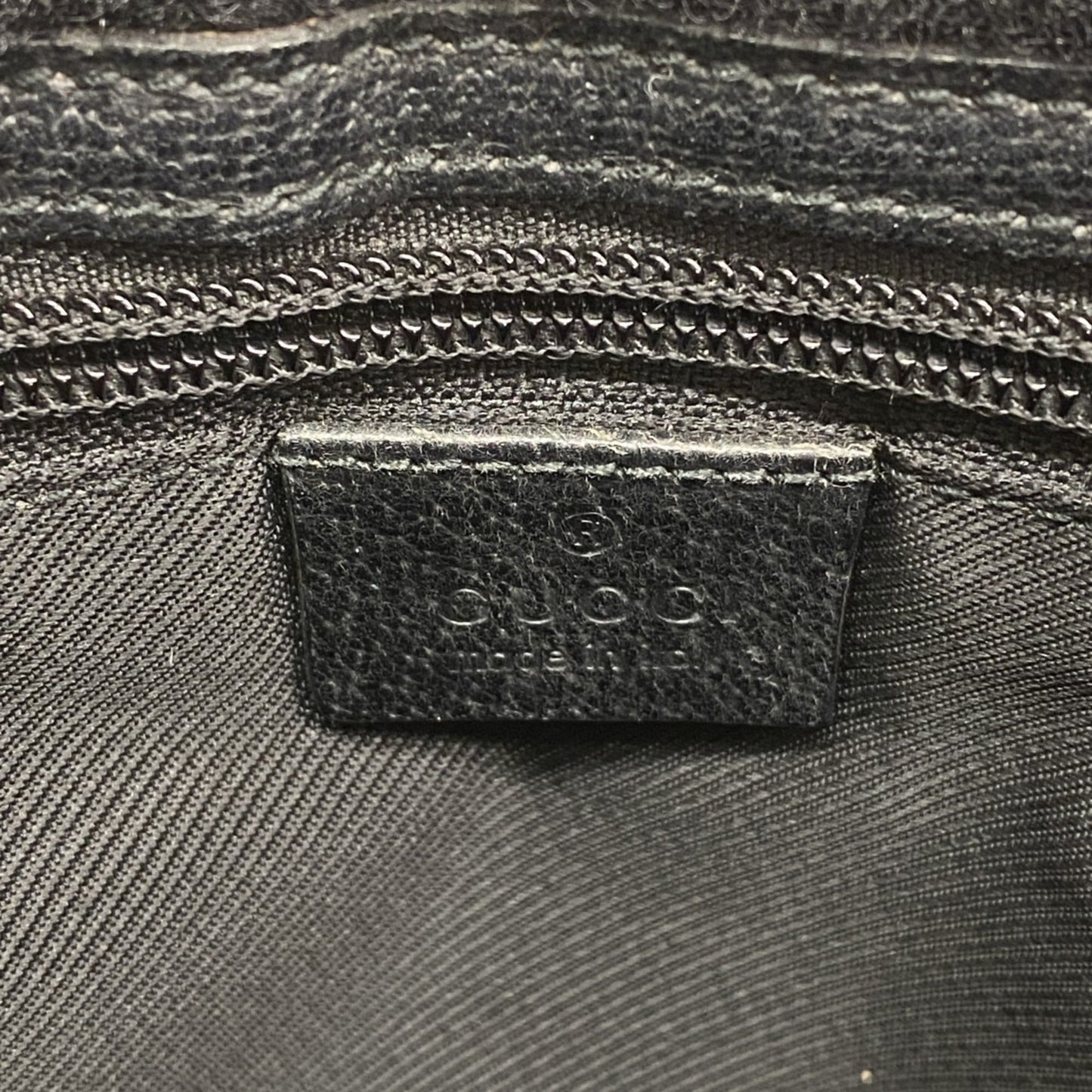 Gucci Black Canvas Shoulder Bag ( )