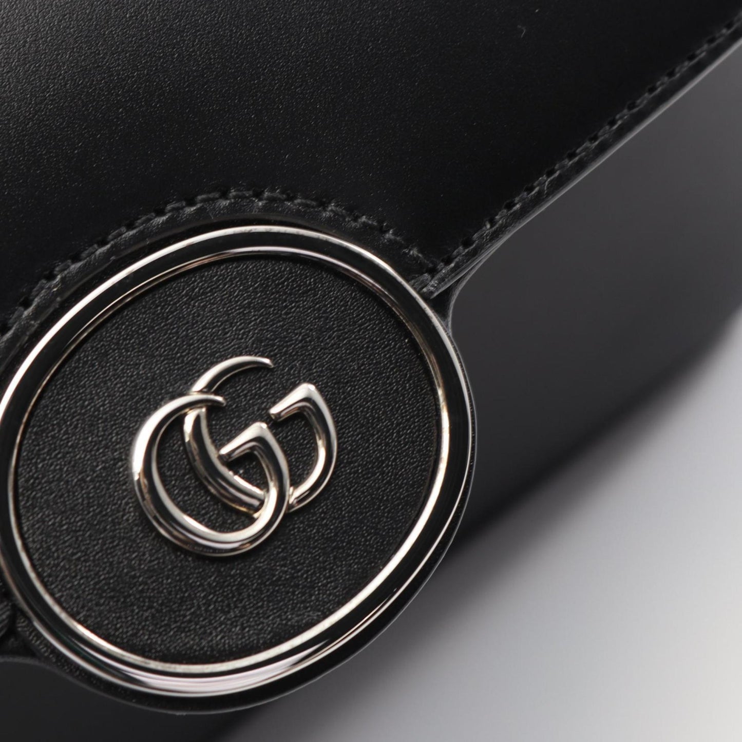 Gucci Black Leather Shoulder Bag ( )