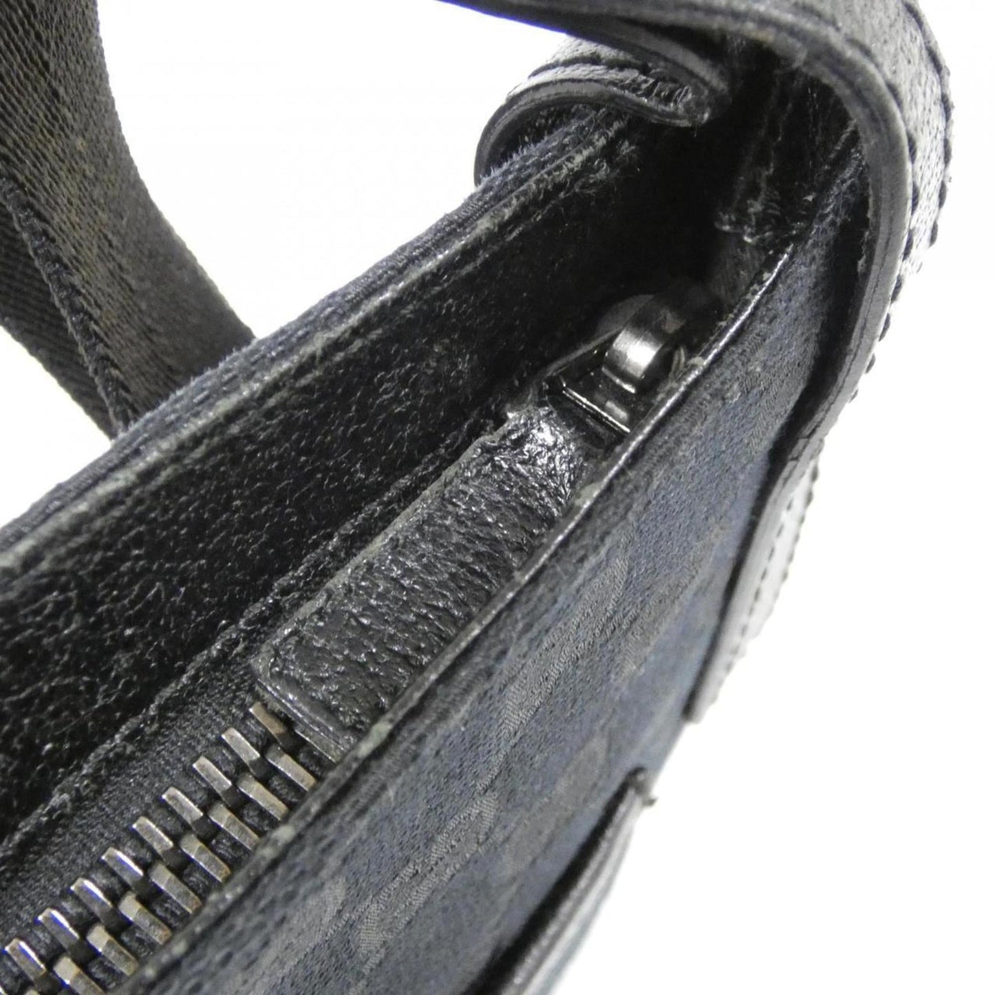 Gucci Black Gg Canvas Shoulder Bag ( )