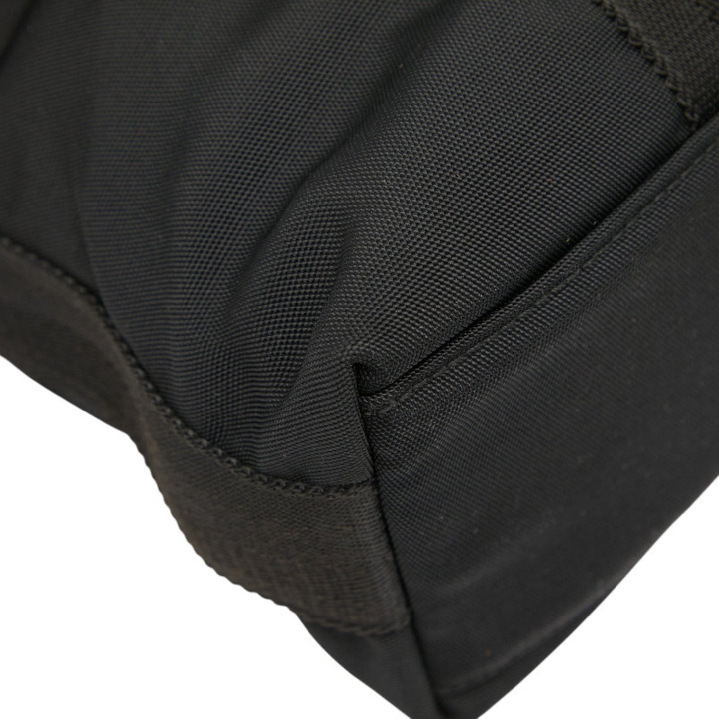 Gucci Black Nylon Leather Messenger Bag Shoulder Bag ( )