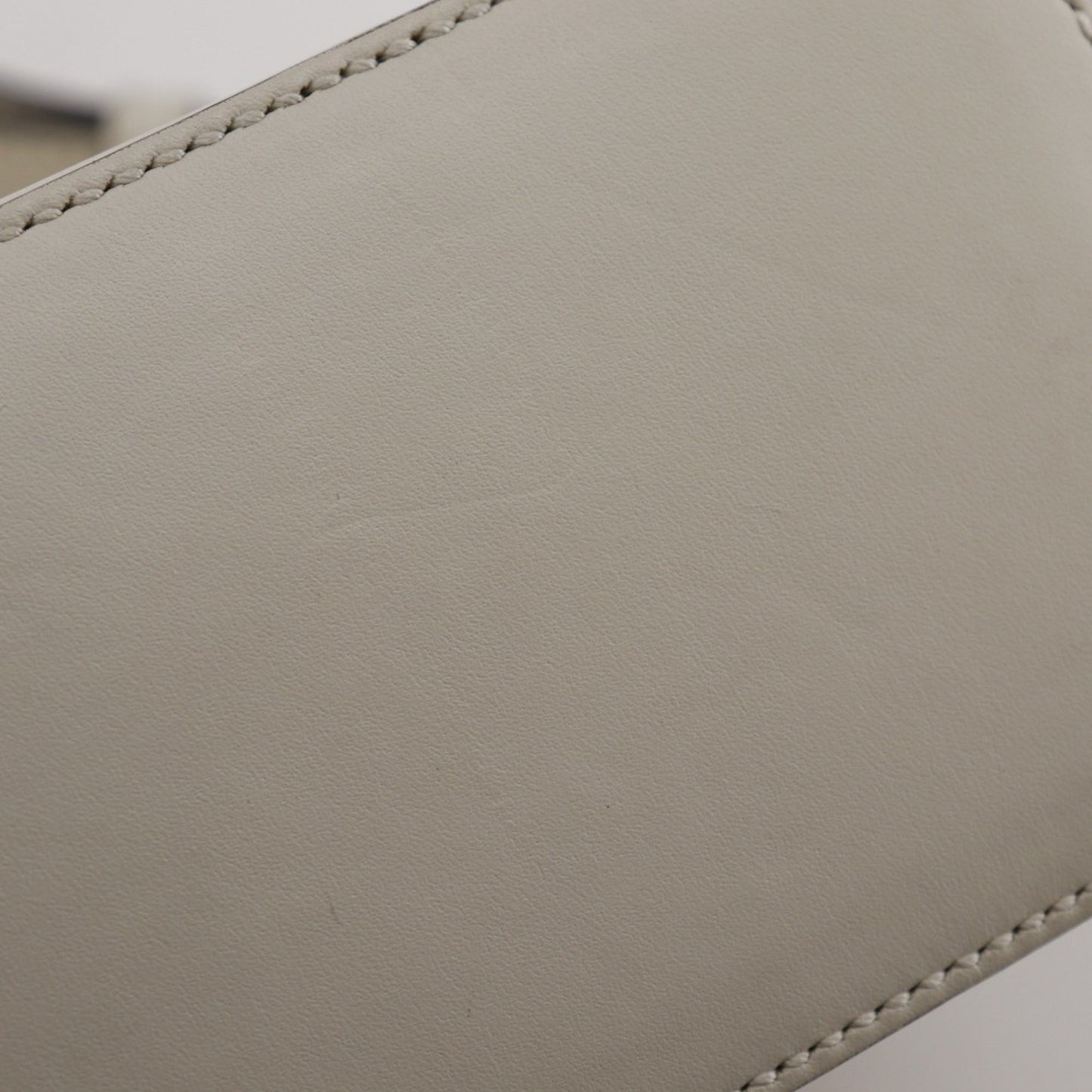 Gucci White Leather Shoulder Bag ( )