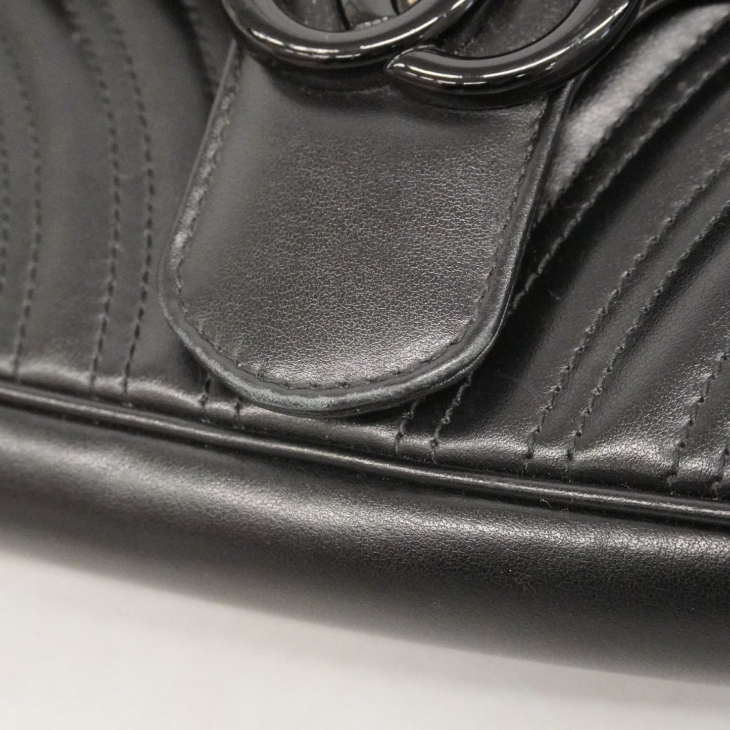 Gucci Black Leather Shoulder Bag ( )