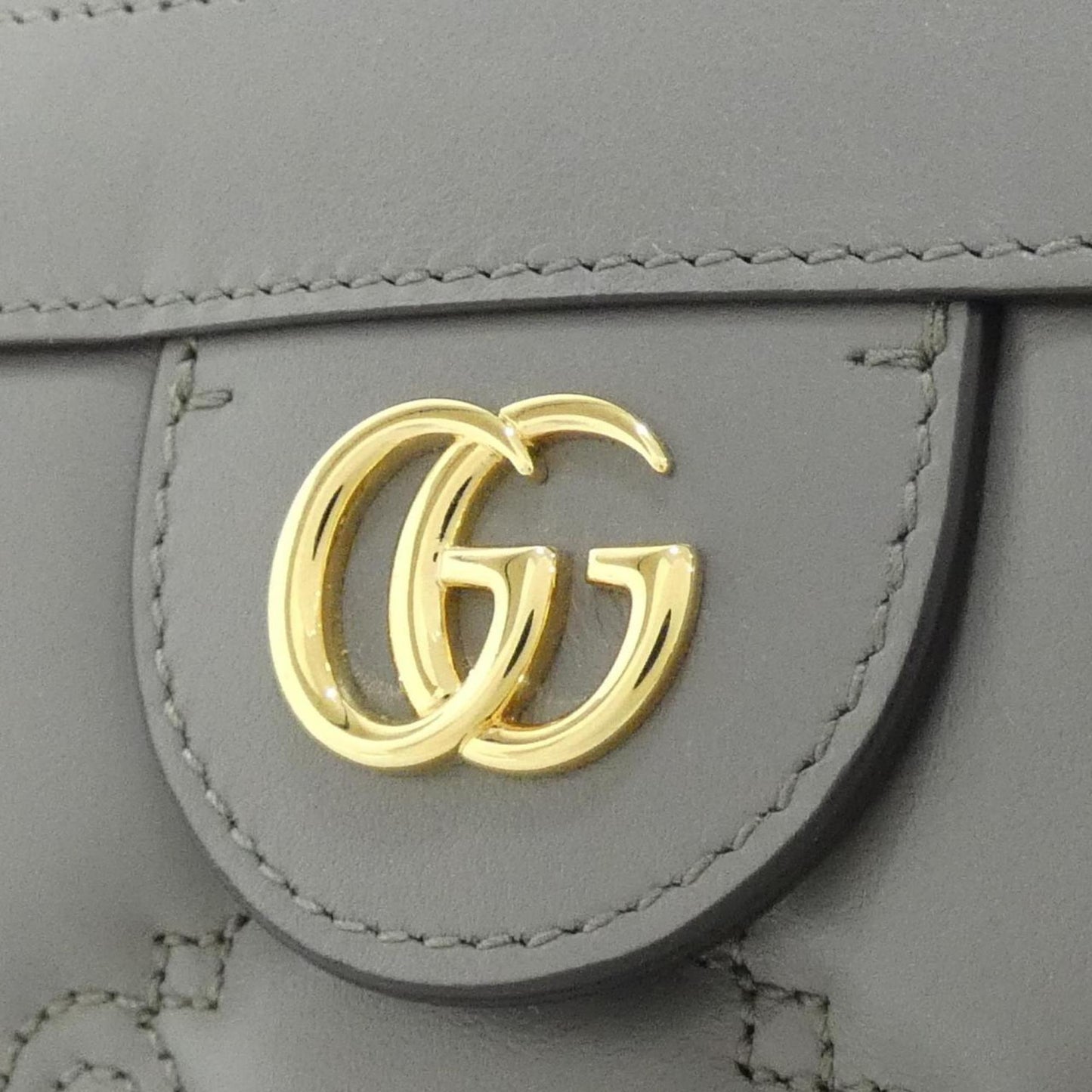 Gucci Gray Leather Shoulder Bag ( )