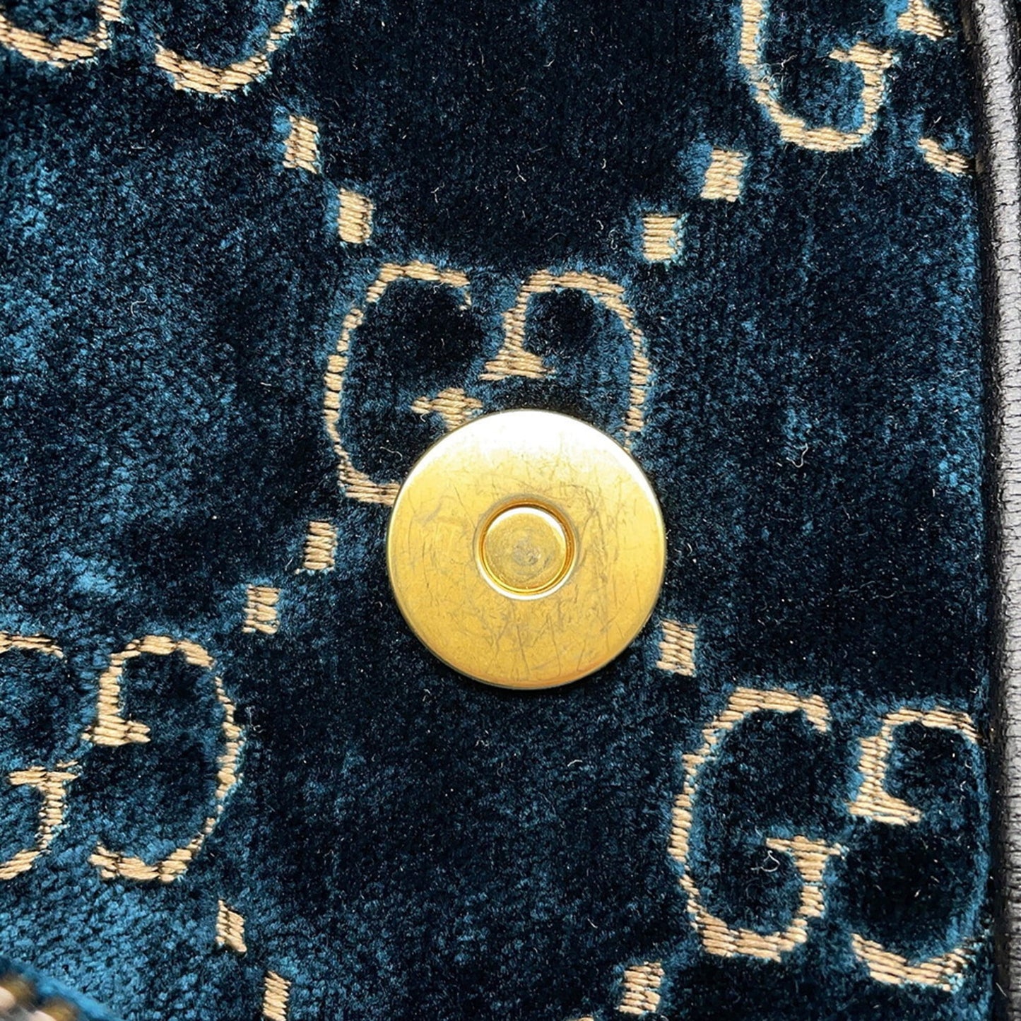 Gucci Blue Velvet Backpack ( )