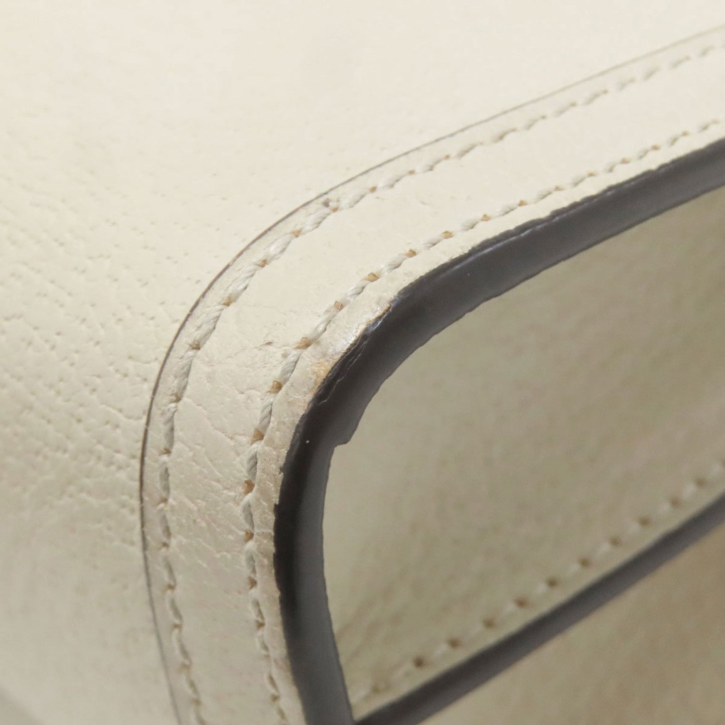 Gucci White Leather Shoulder Bag ( )