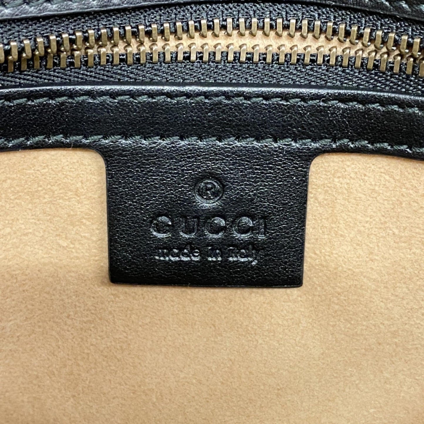 Gucci Black Leather Shoulder Bag ( )