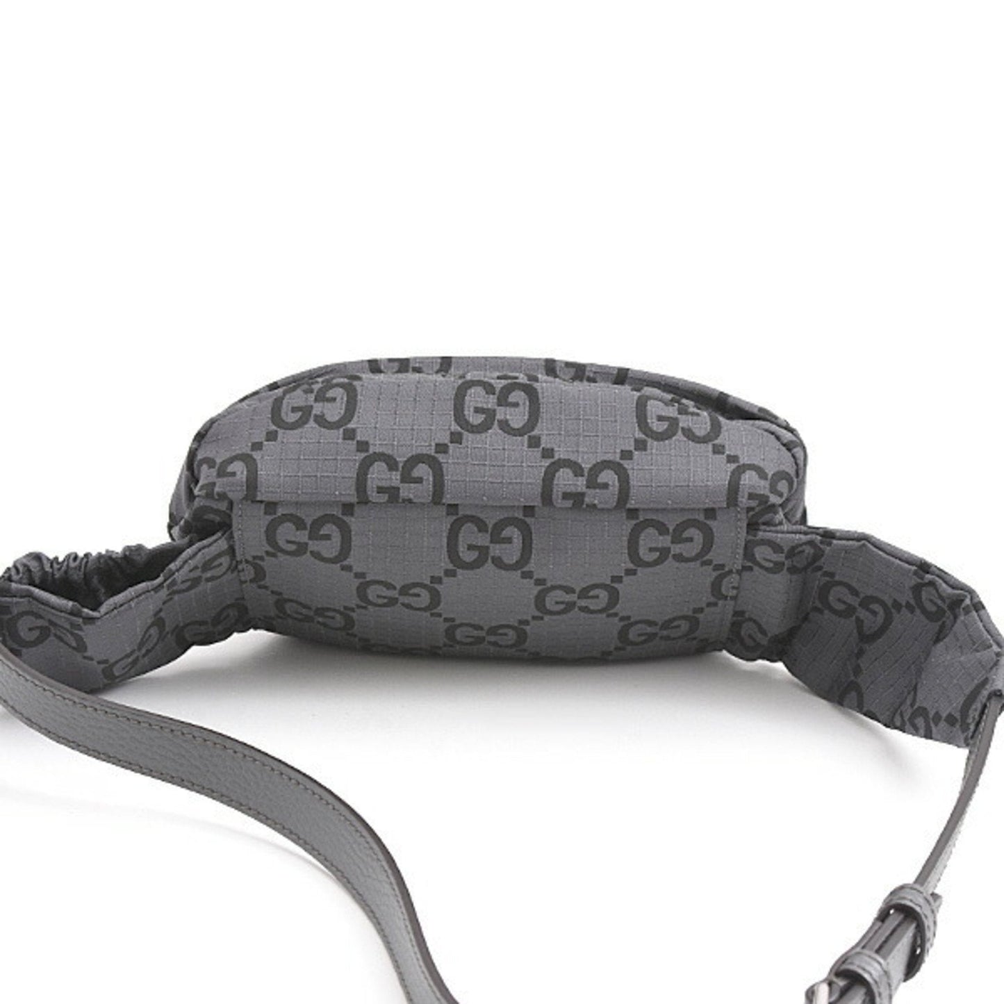 Gucci Gray Polyester Sling Bag ( )