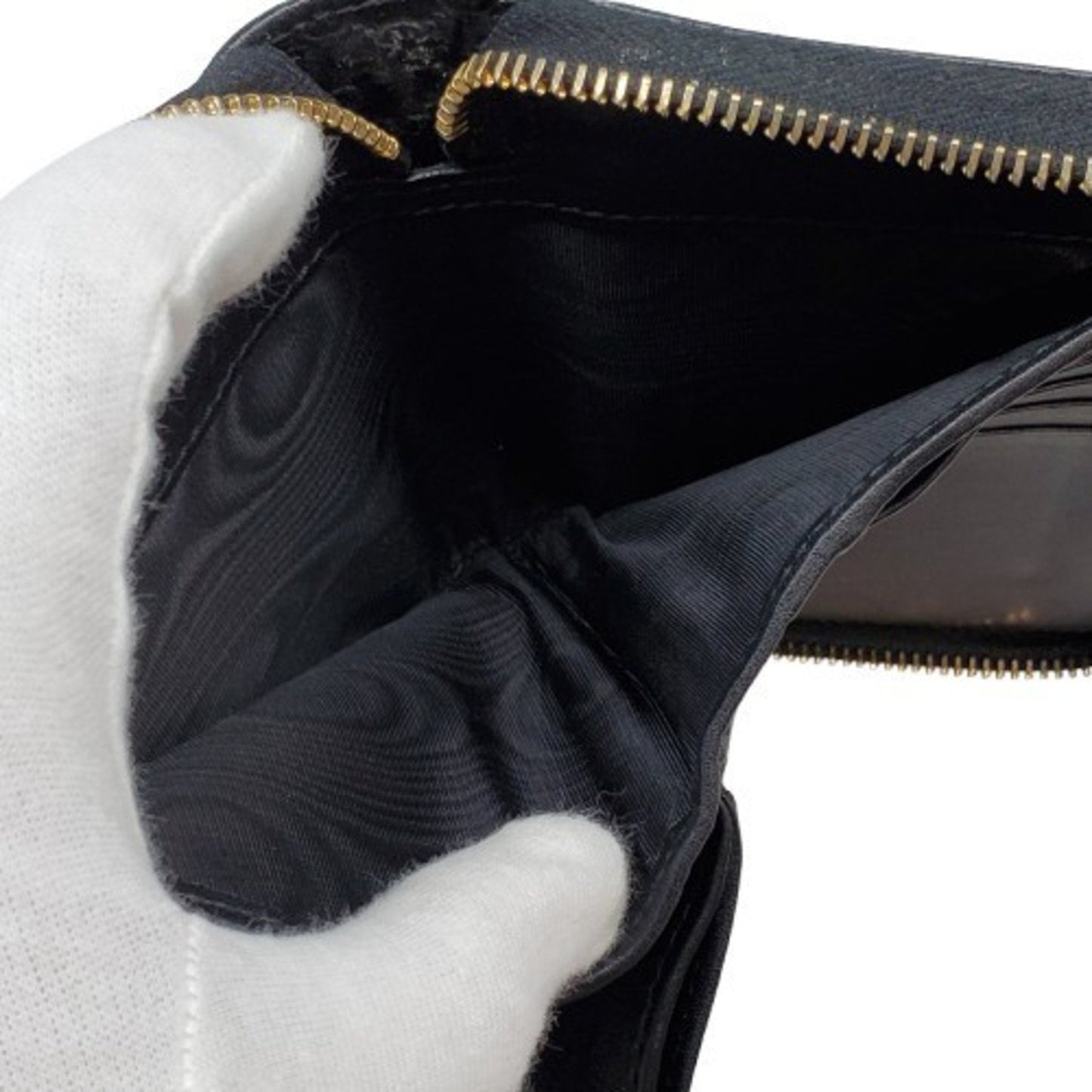 Gucci Black Leather Wallet (Bi-Fold) ( )