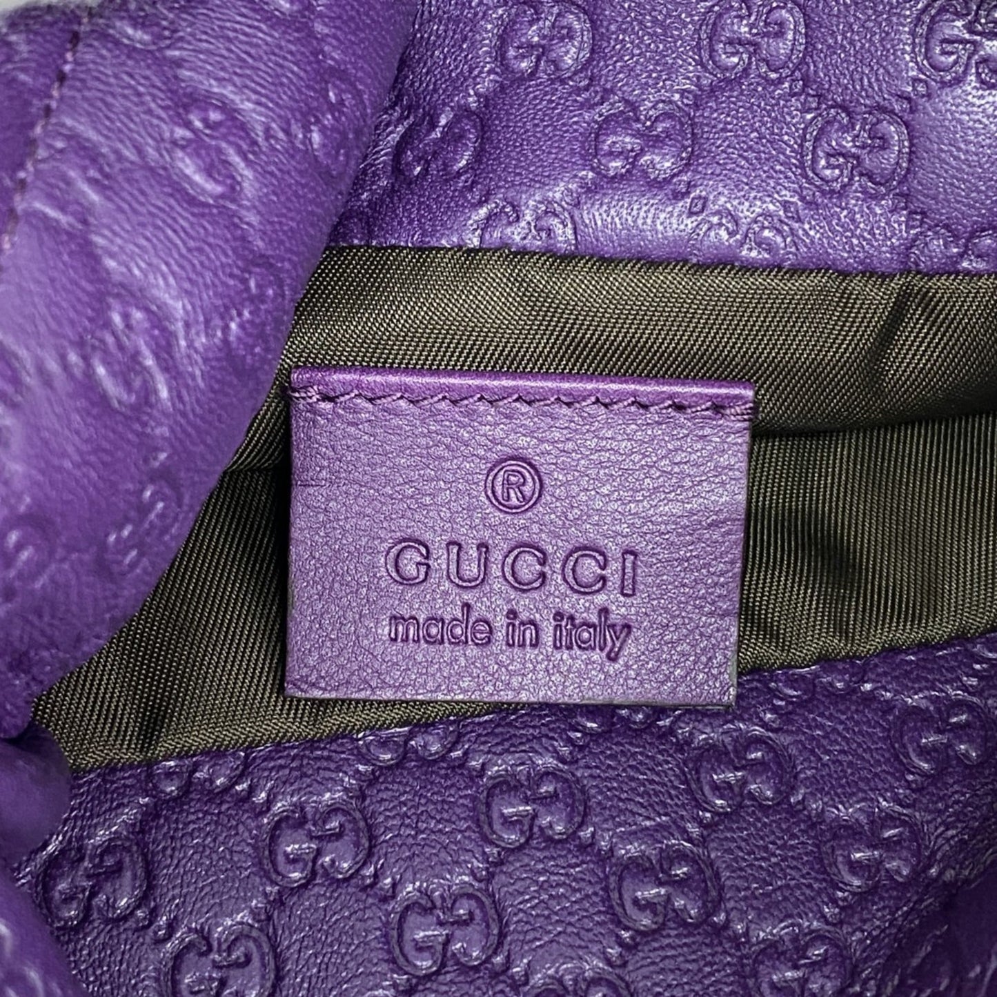 Gucci Purple Leather Pouch ( )