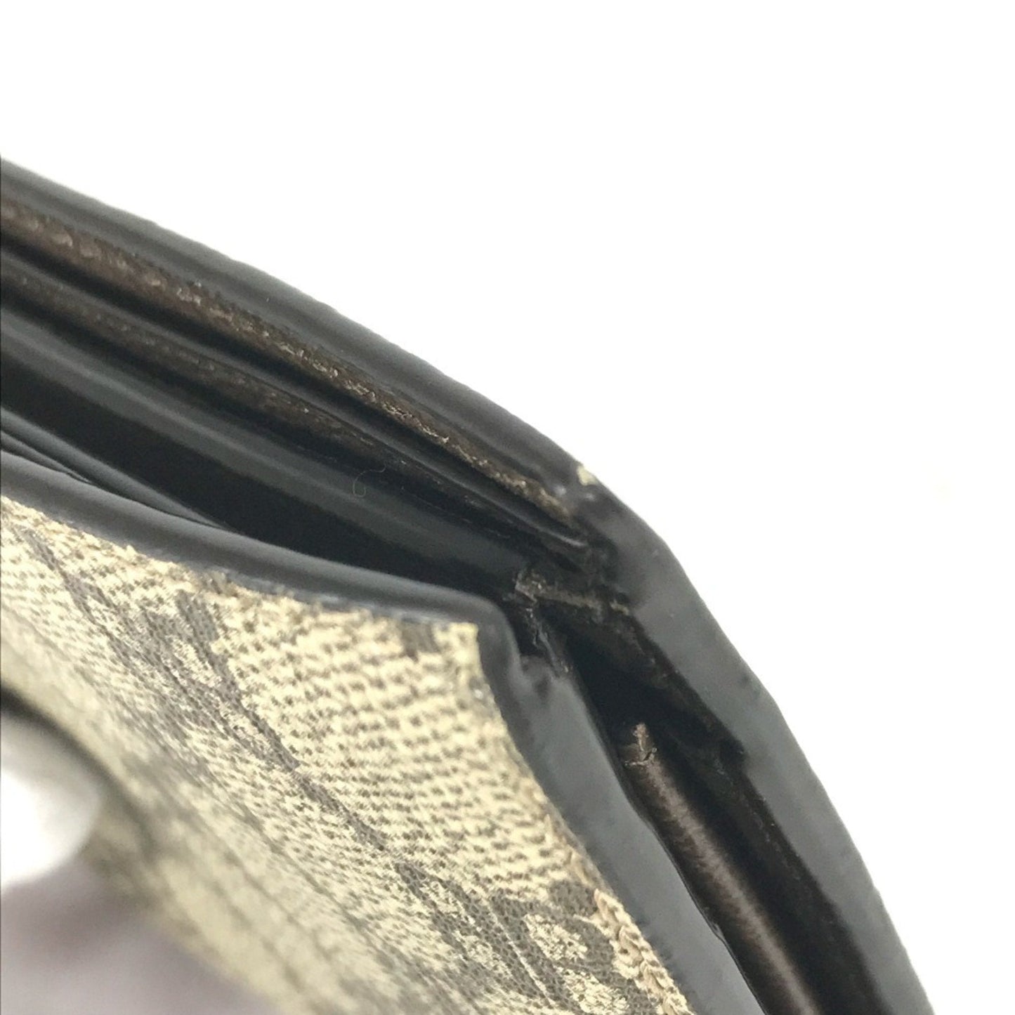 Gucci Beige Gg Supreme Wallet (Bi-Fold) ( )