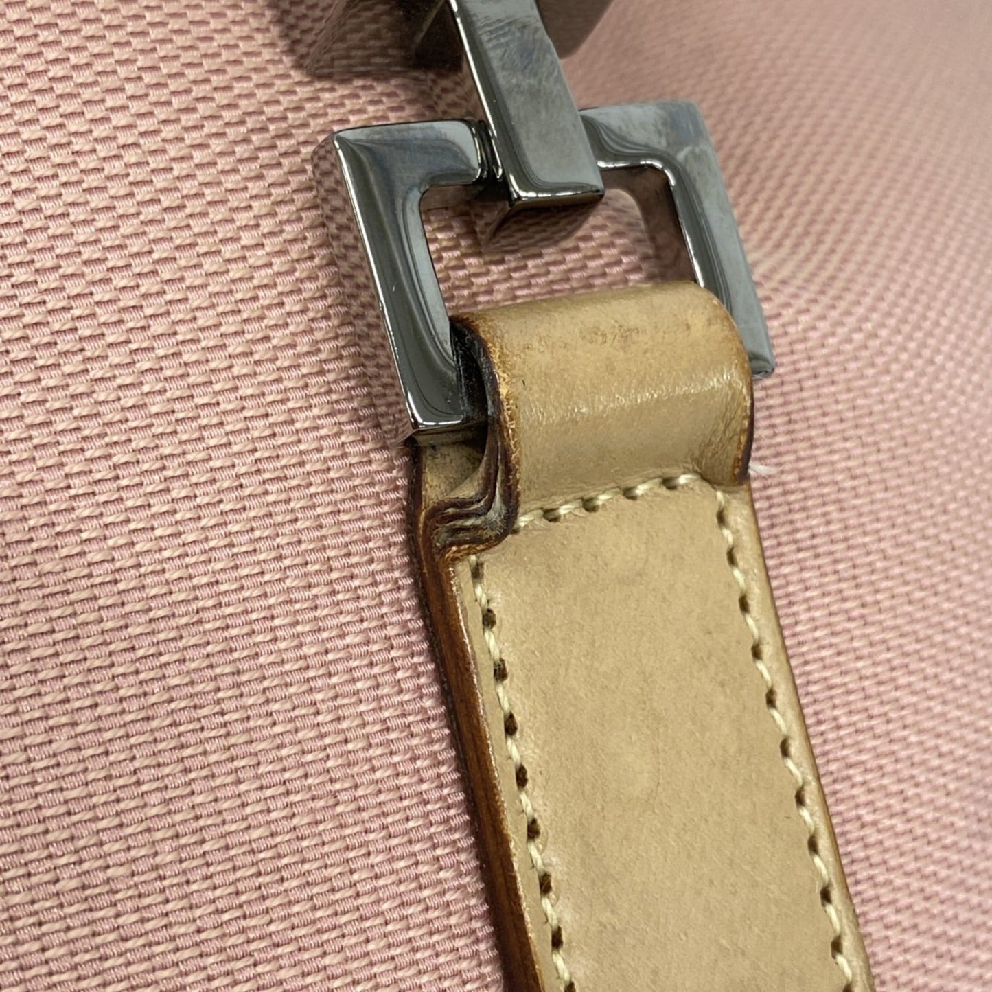 Gucci Pink Canvas Handbag ( )