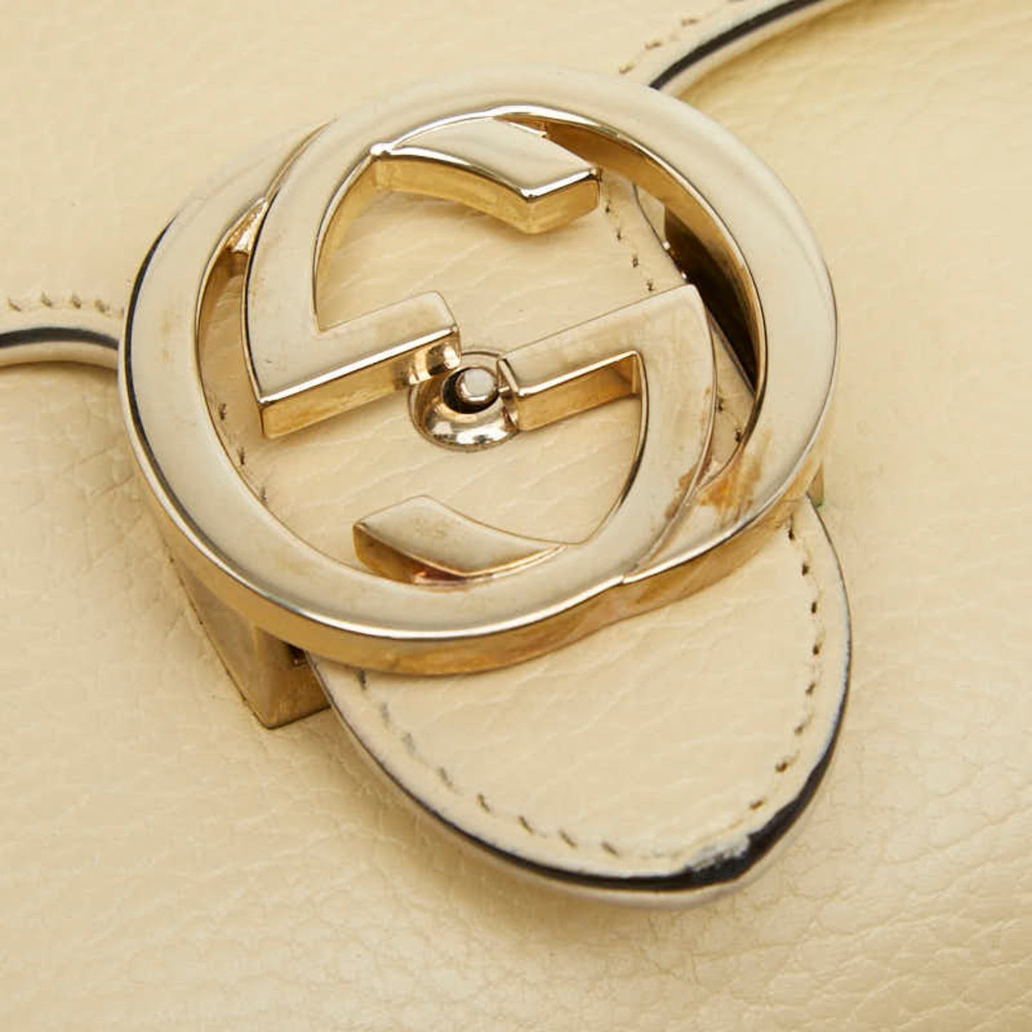 Gucci Beige Ivory Leather Shoulder Bag ( )