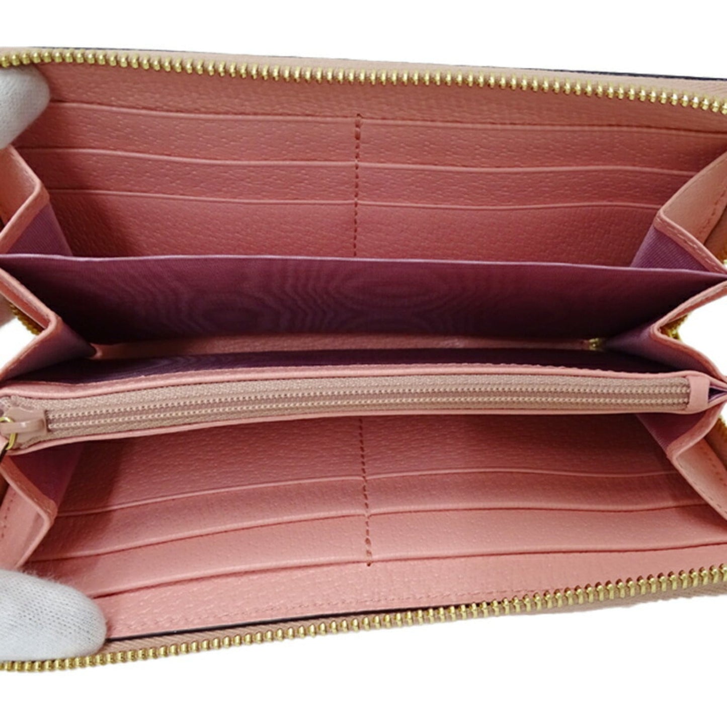Gucci Pink Leather Long Wallet (Bi-Fold) ( )