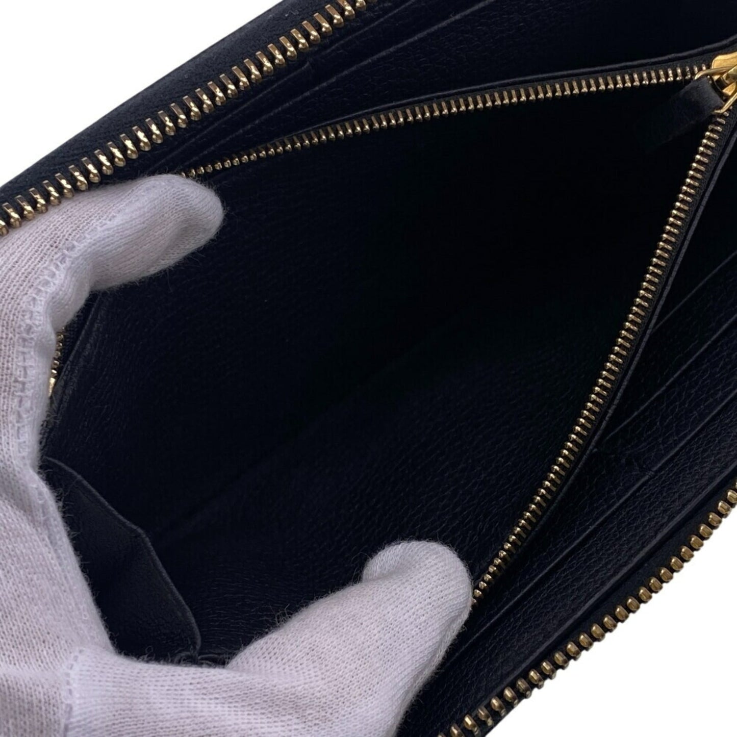Gucci Black Leather Long Wallet (Bi-Fold) ( )