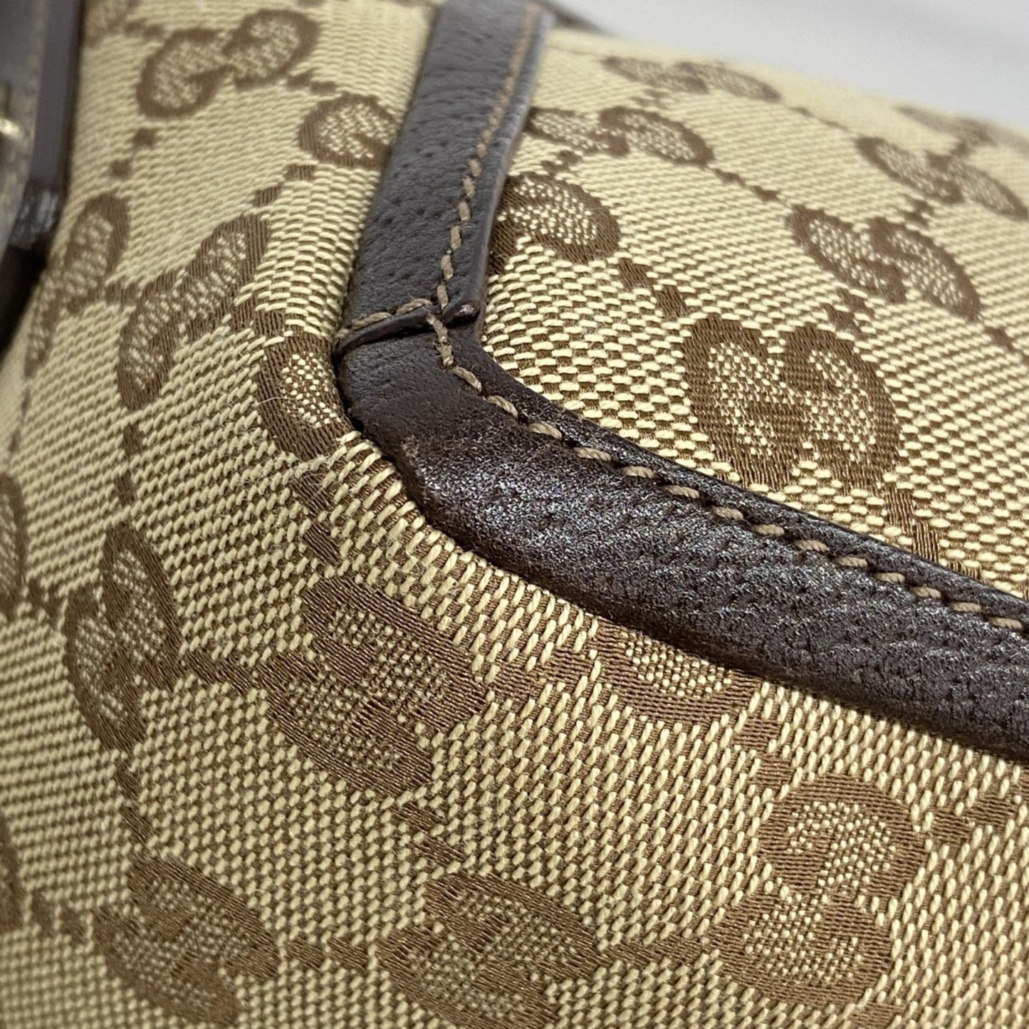 Gucci Beige Canvas Shoulder Bag ( )