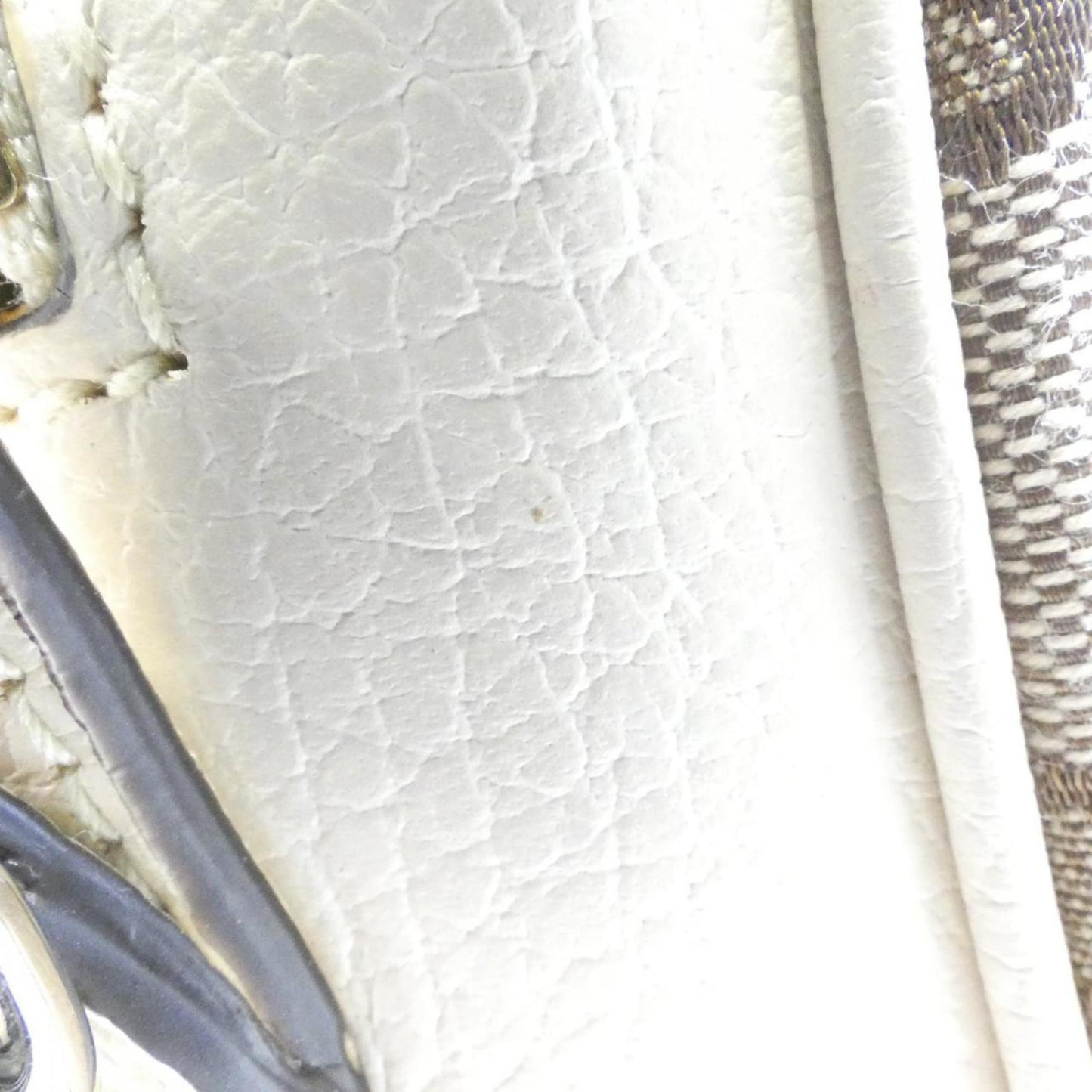 Gucci Beige Ivory Gg Canvas Shoulder Bag ( )